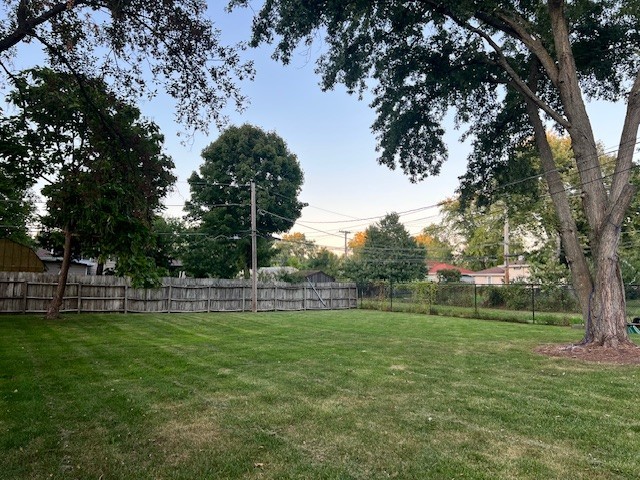 29W034 Lester Street