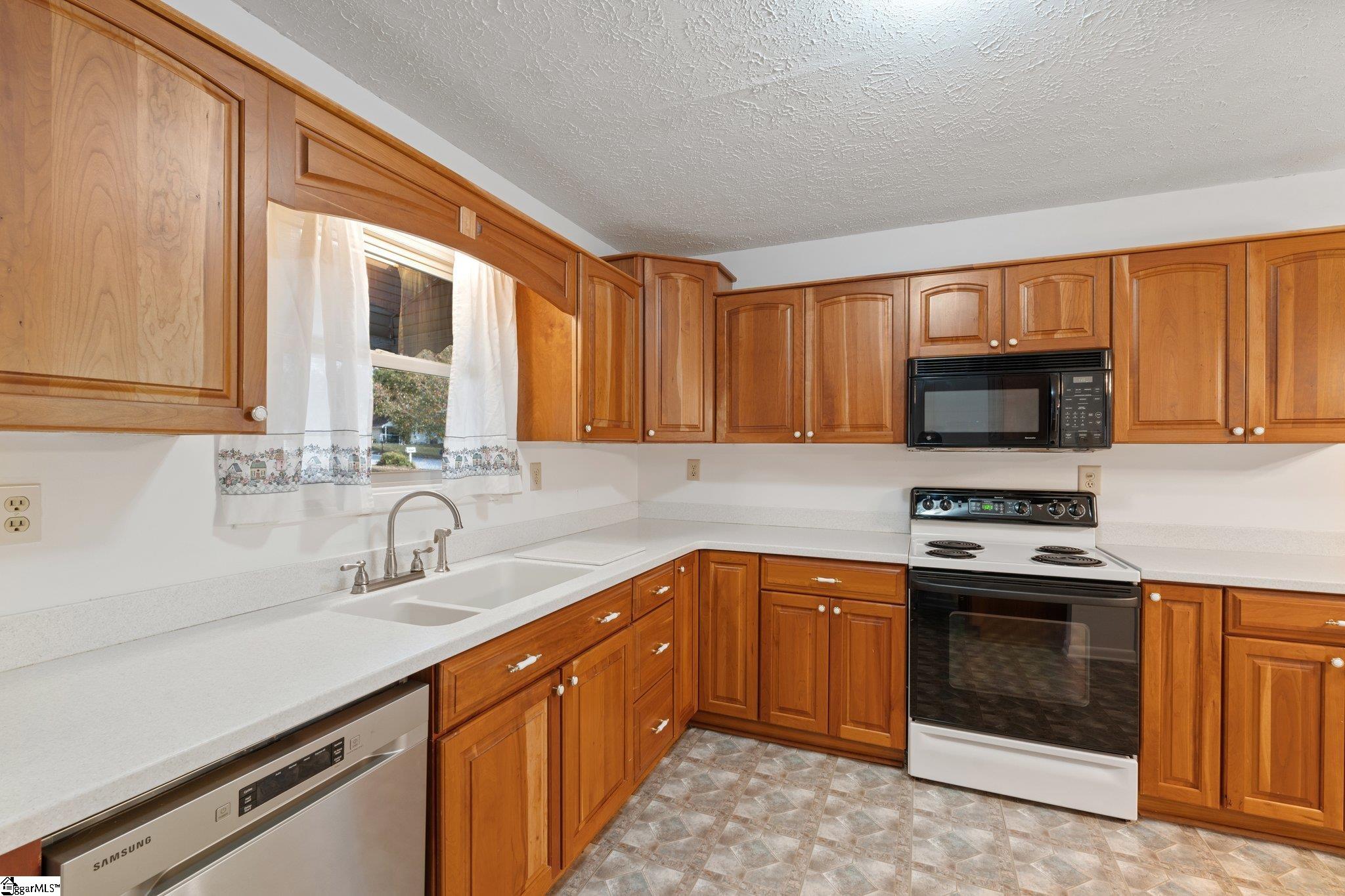 118 Elderberry Drive