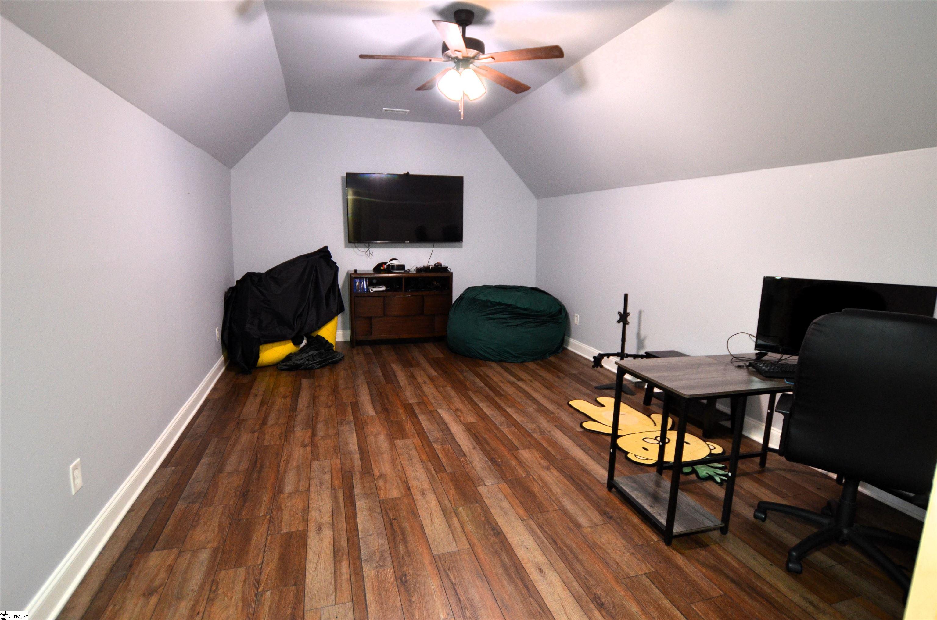 314 Carleton Circle