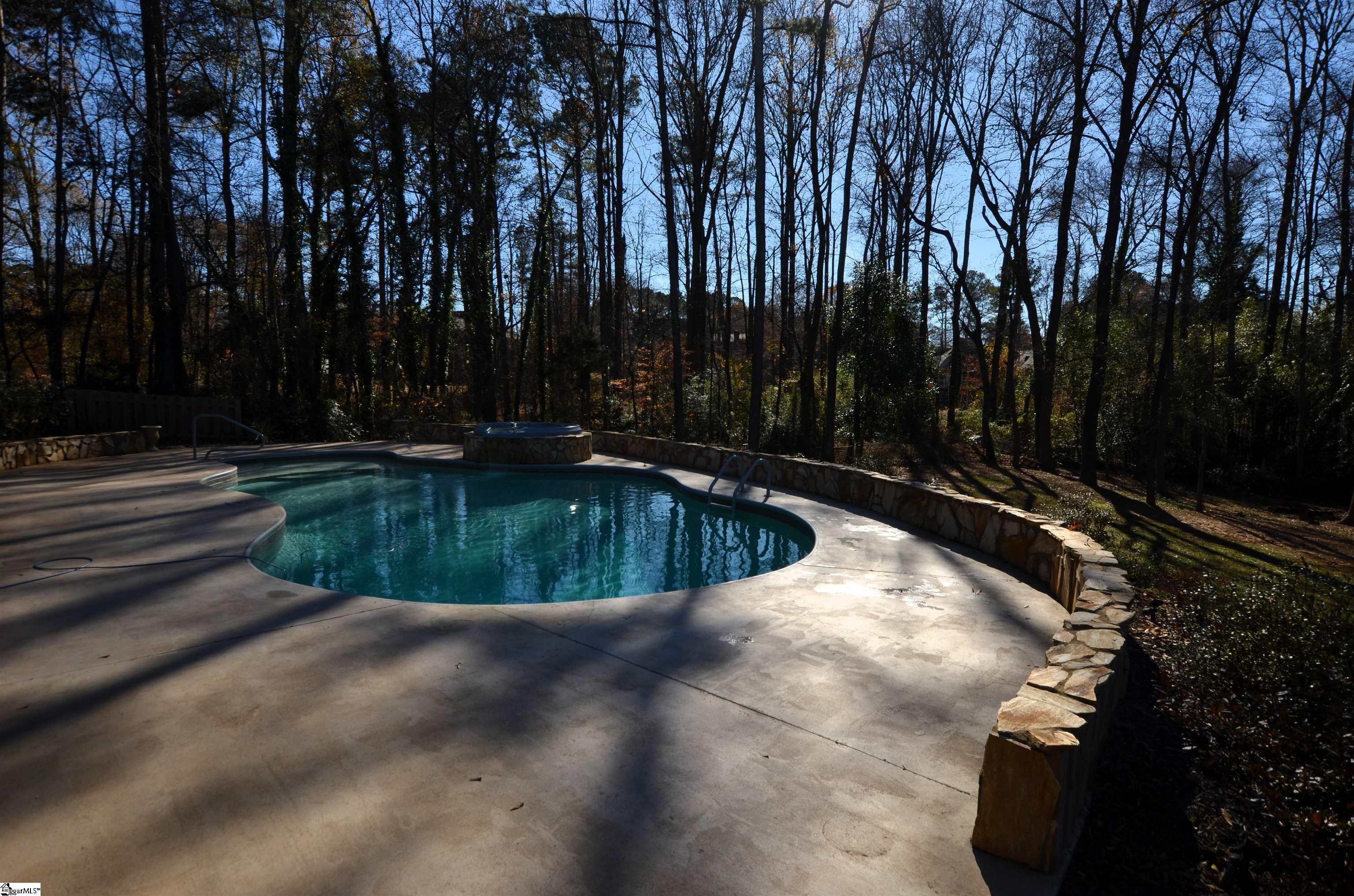 314 Carleton Circle