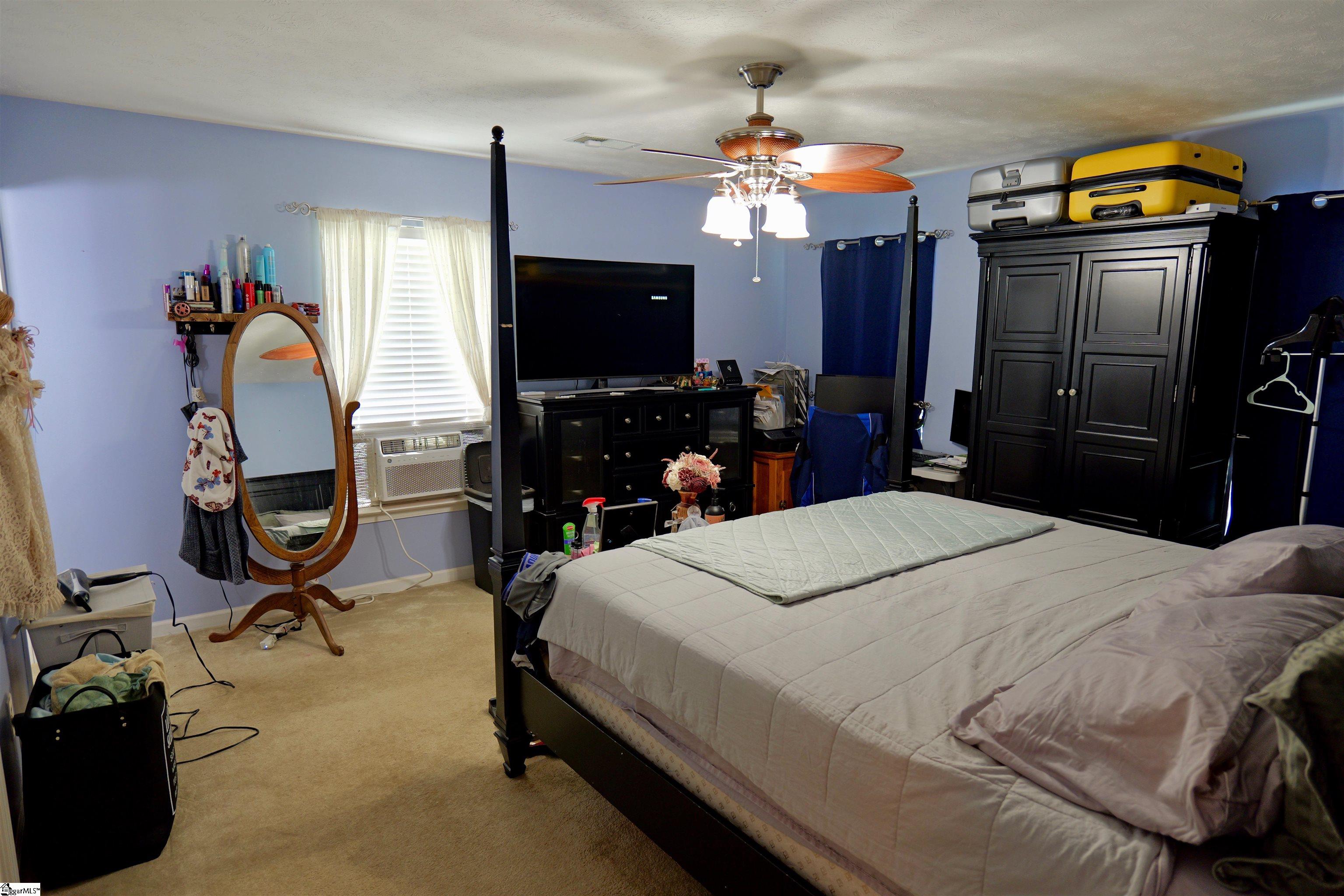 1204 Holly Springs Road