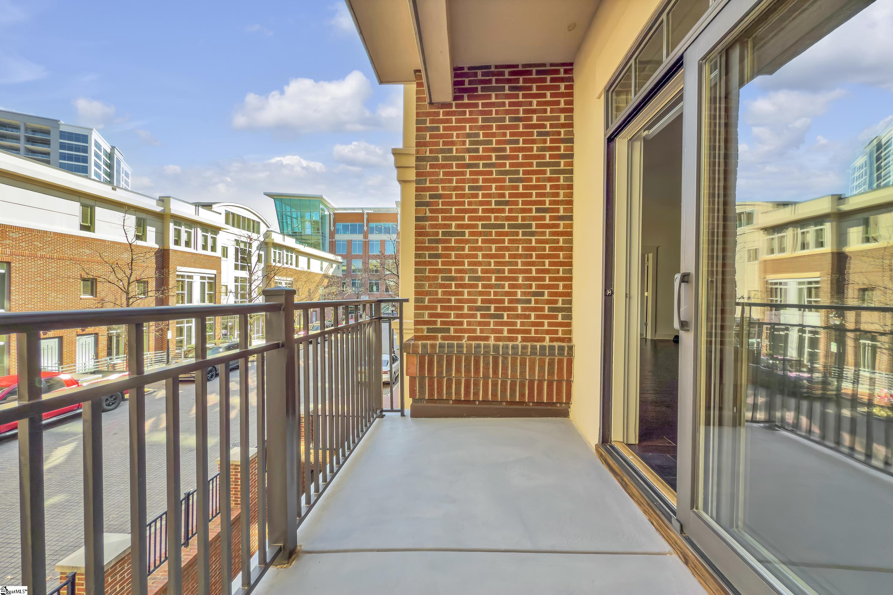 155 Riverplace Unit 201