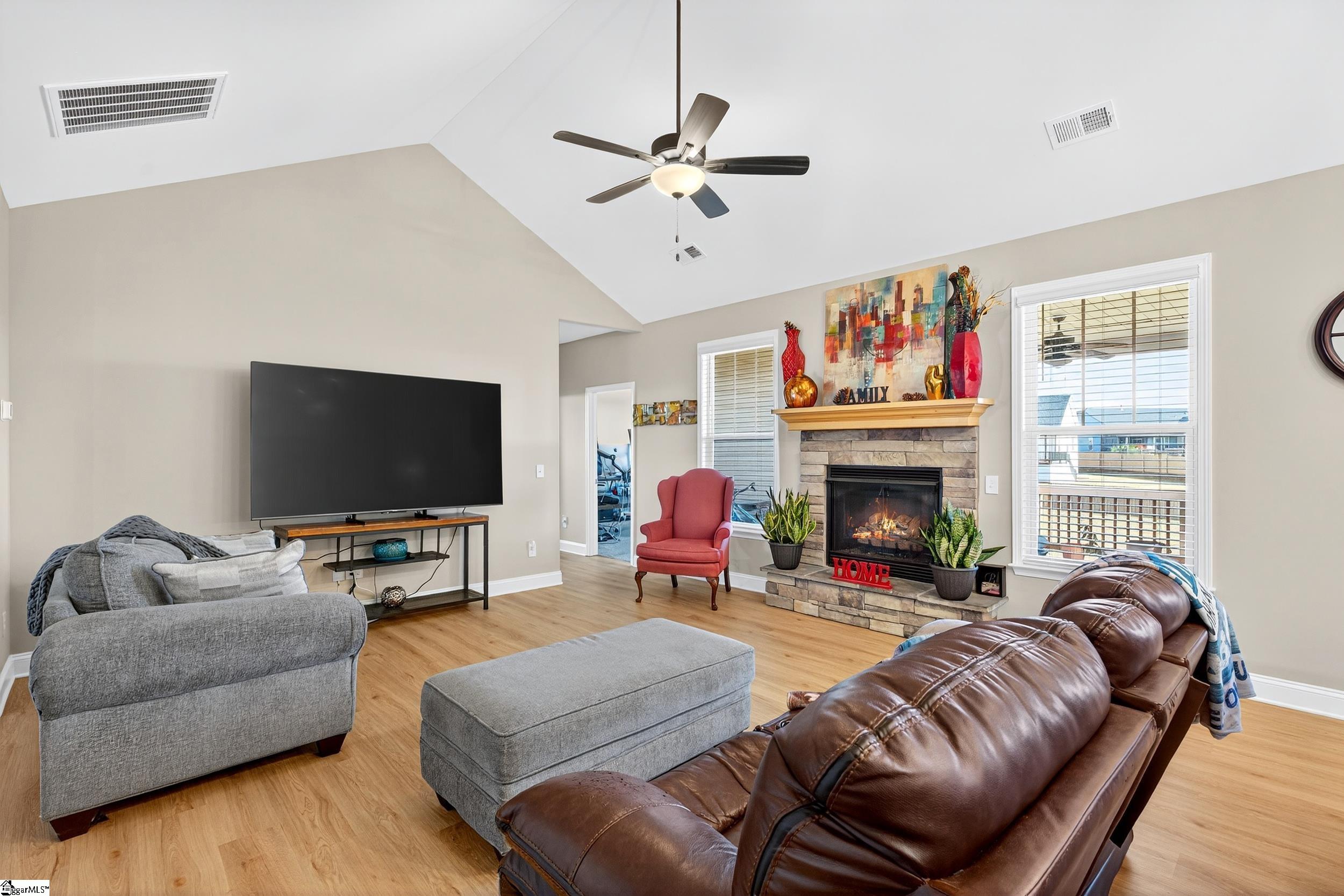 834 Grantwood Circle