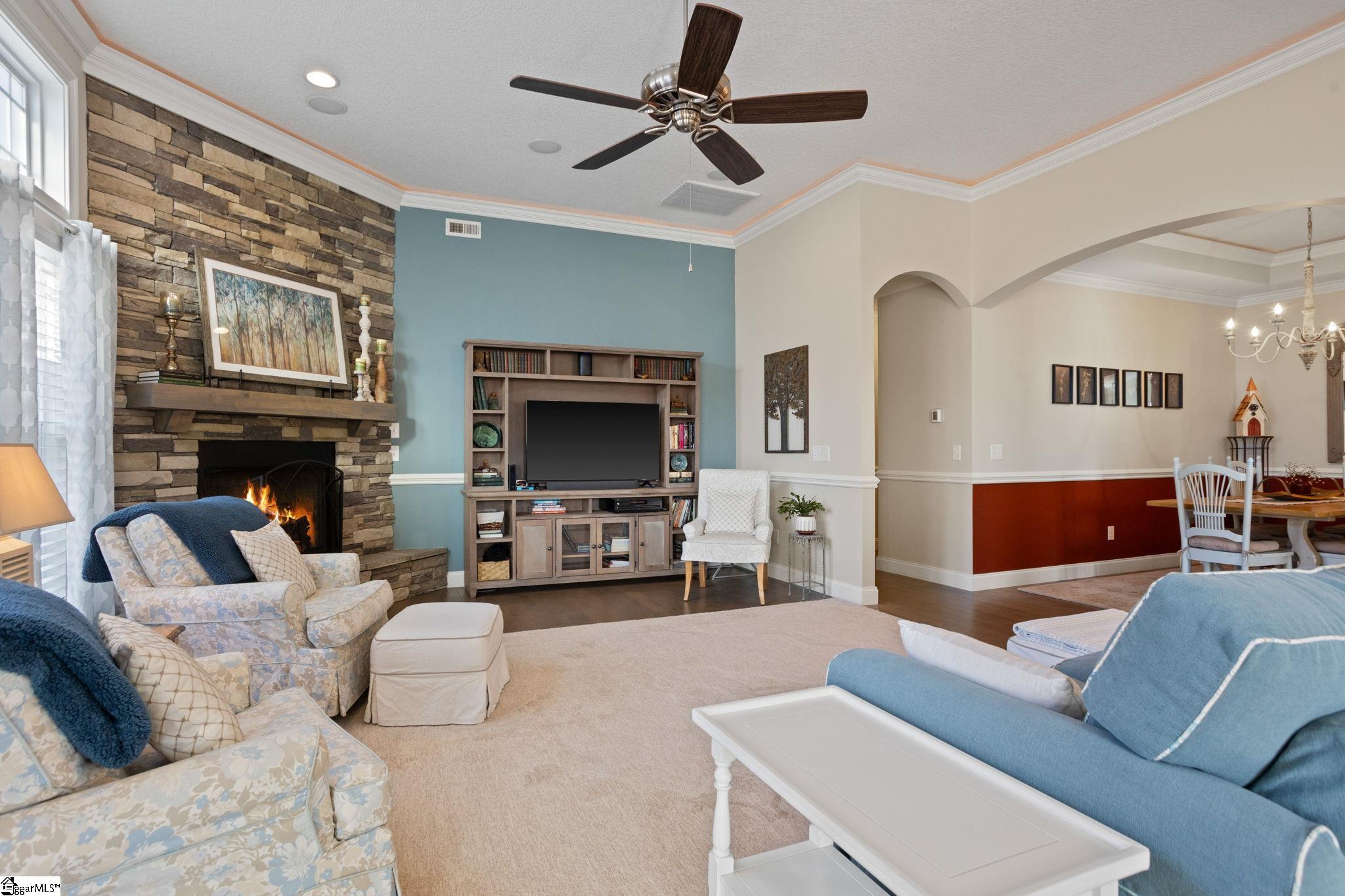 323 Holly Oaks Lane