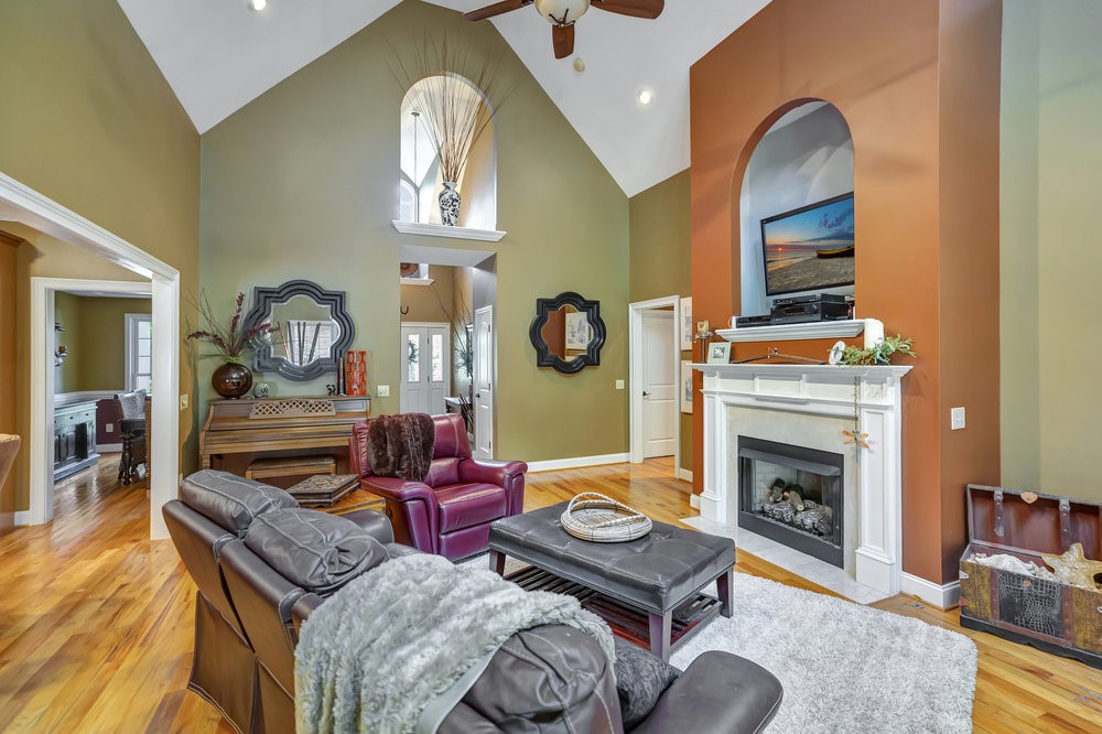 15 Westwind Court