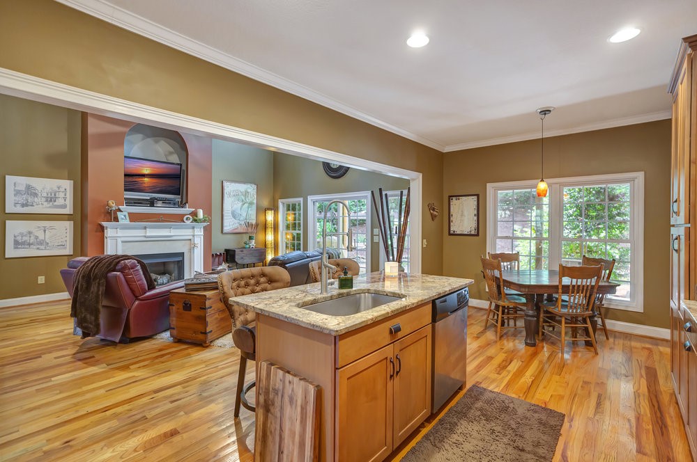 15 Westwind Court