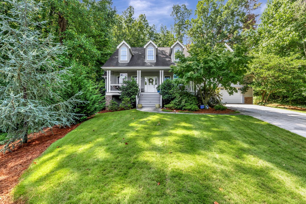 15 Westwind Court