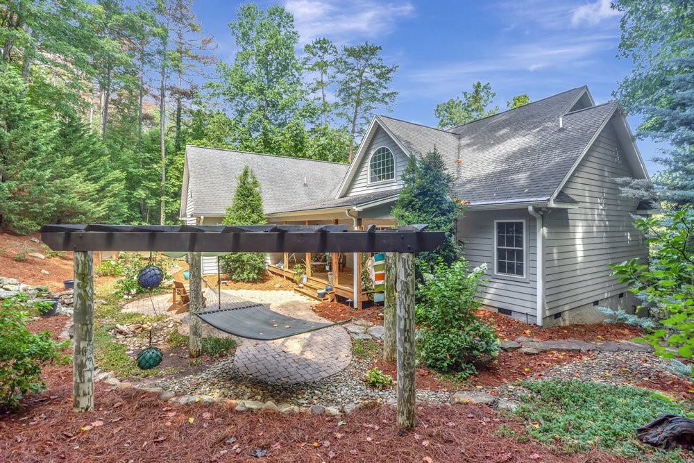 15 Westwind Court