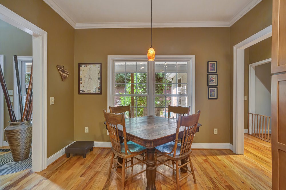 15 Westwind Court