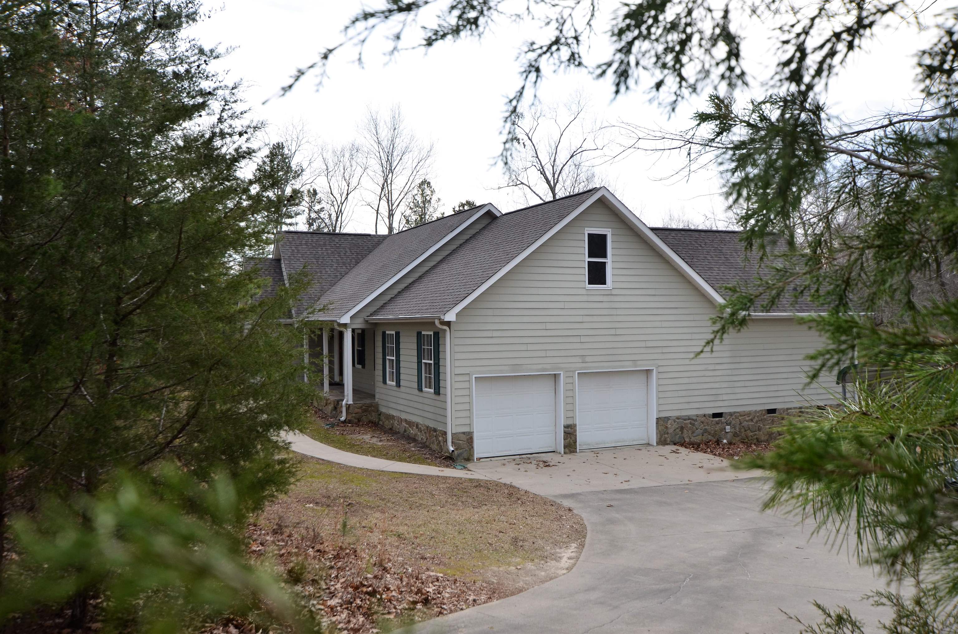 4205 Furman L Fendley Highway