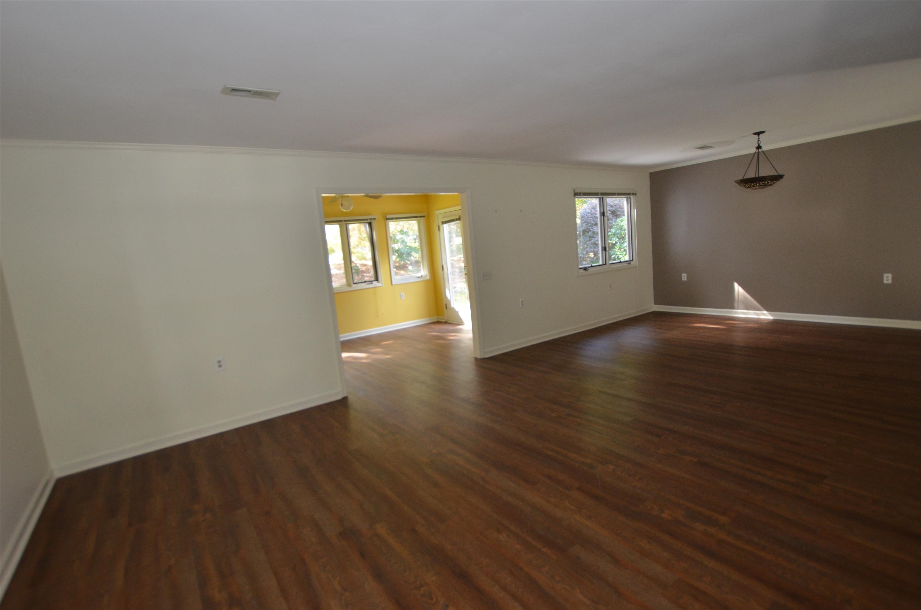 9 Creekdale Court