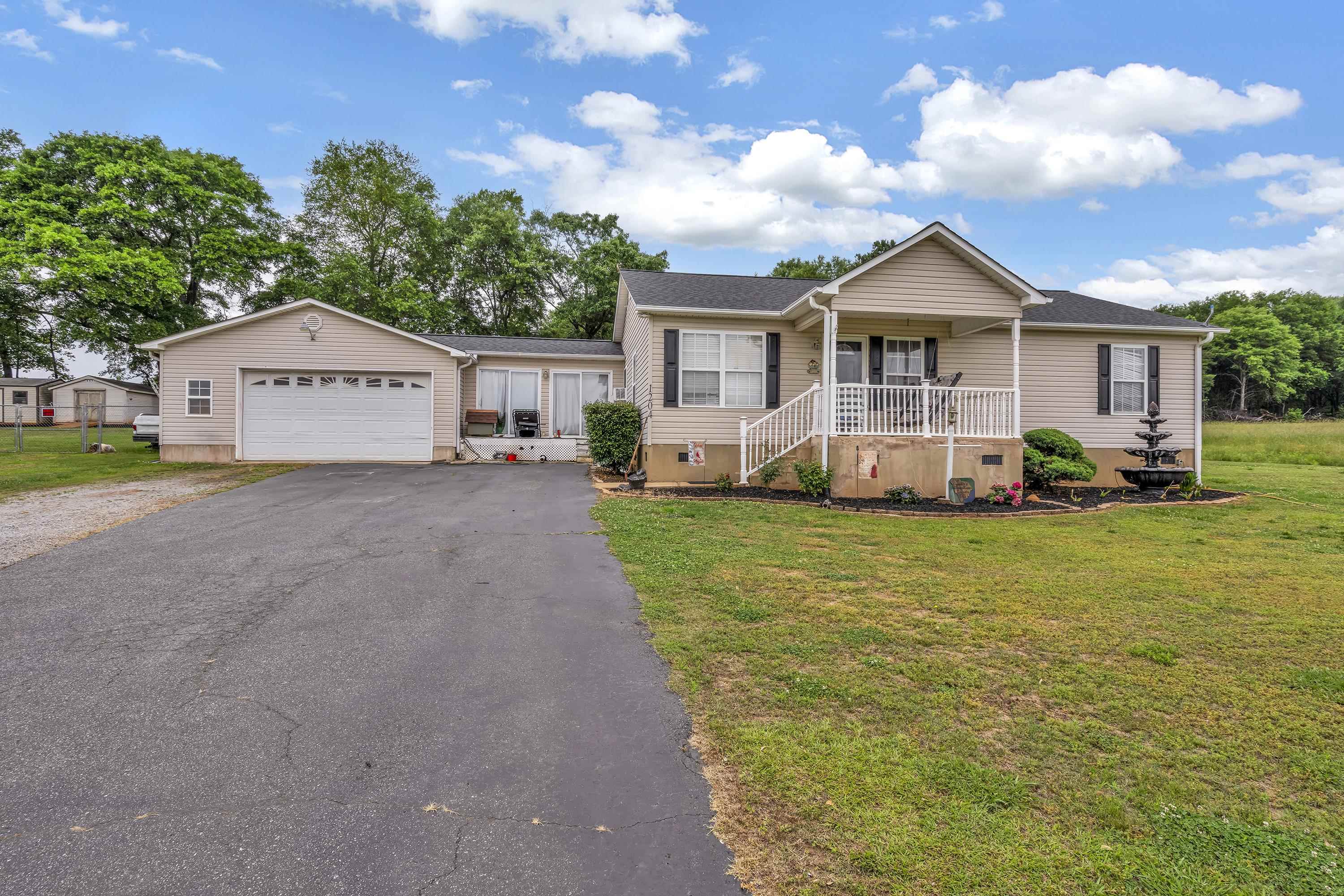 1204 Holly Springs Road