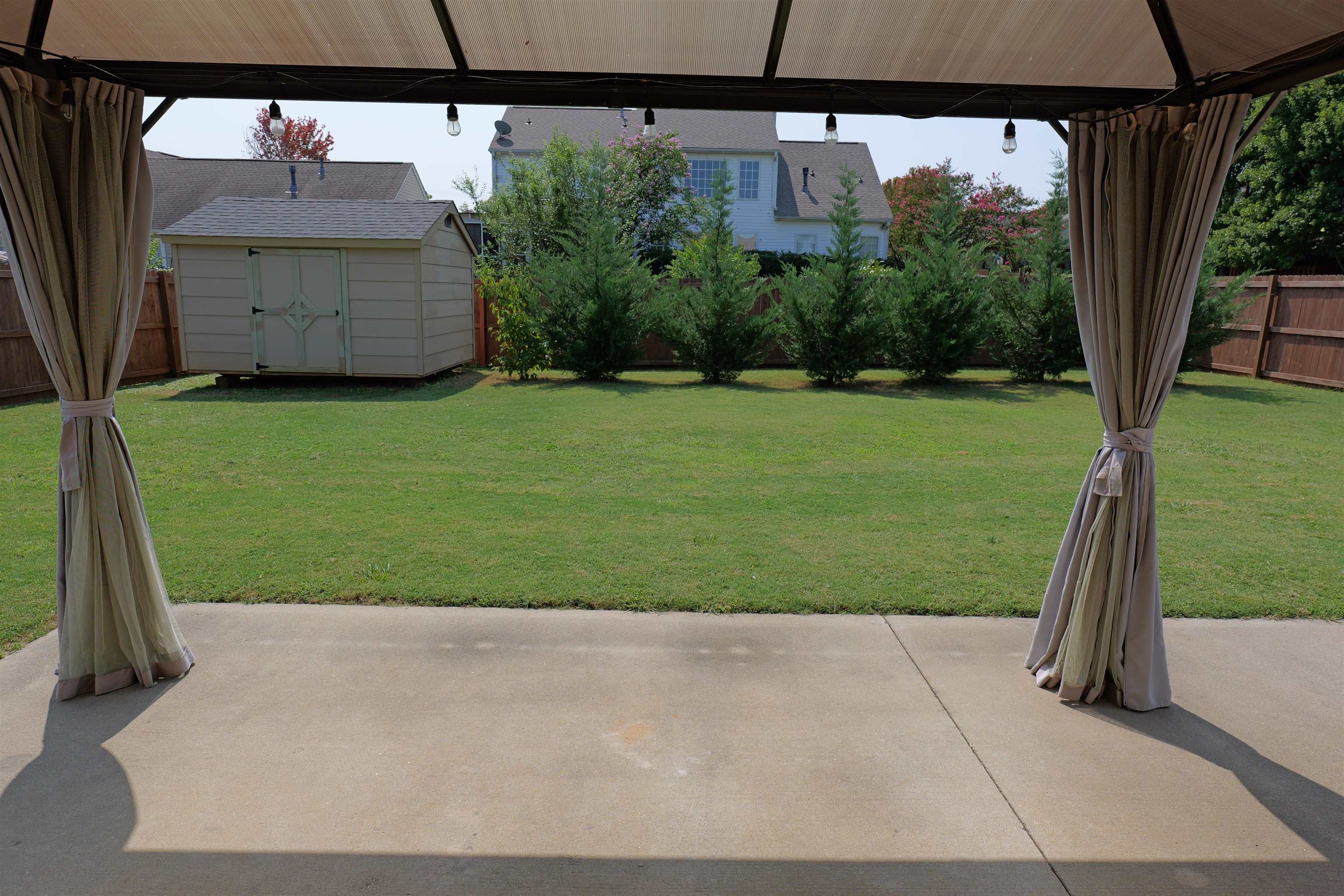 502 E Heatherstone Lane