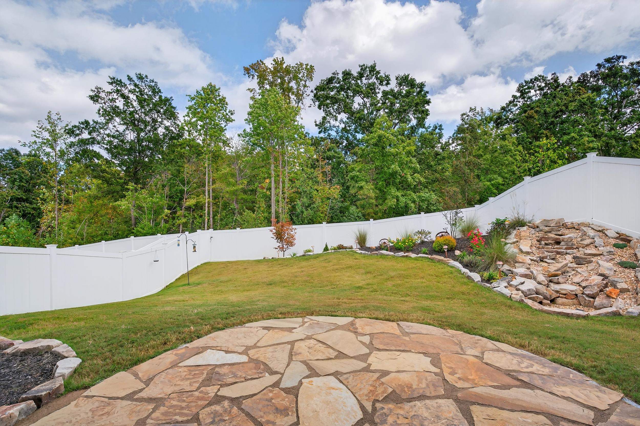 190 Layken Lane