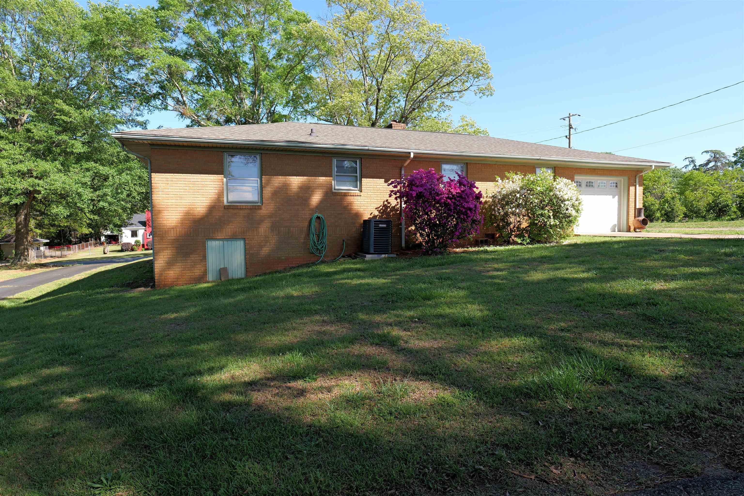 303 Inman Road