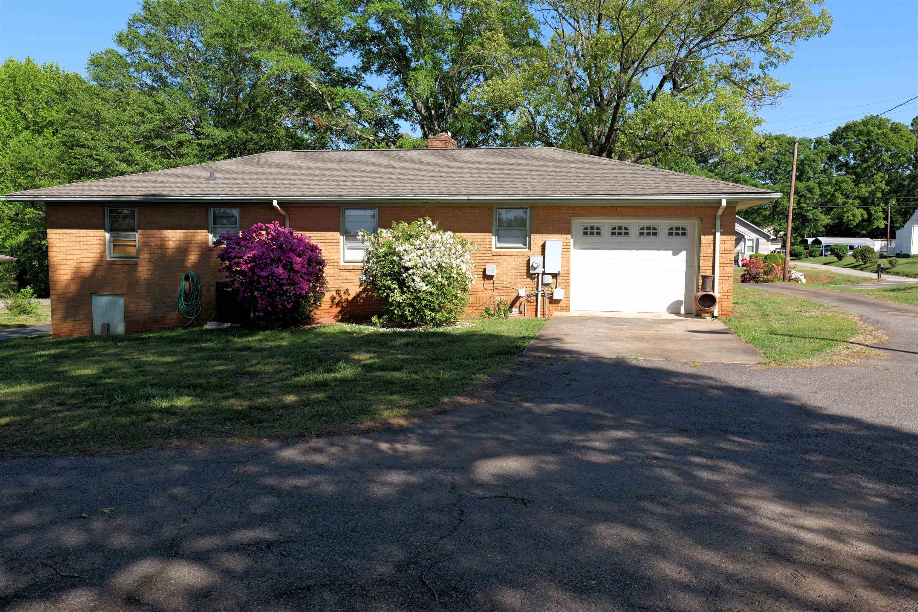 303 Inman Road