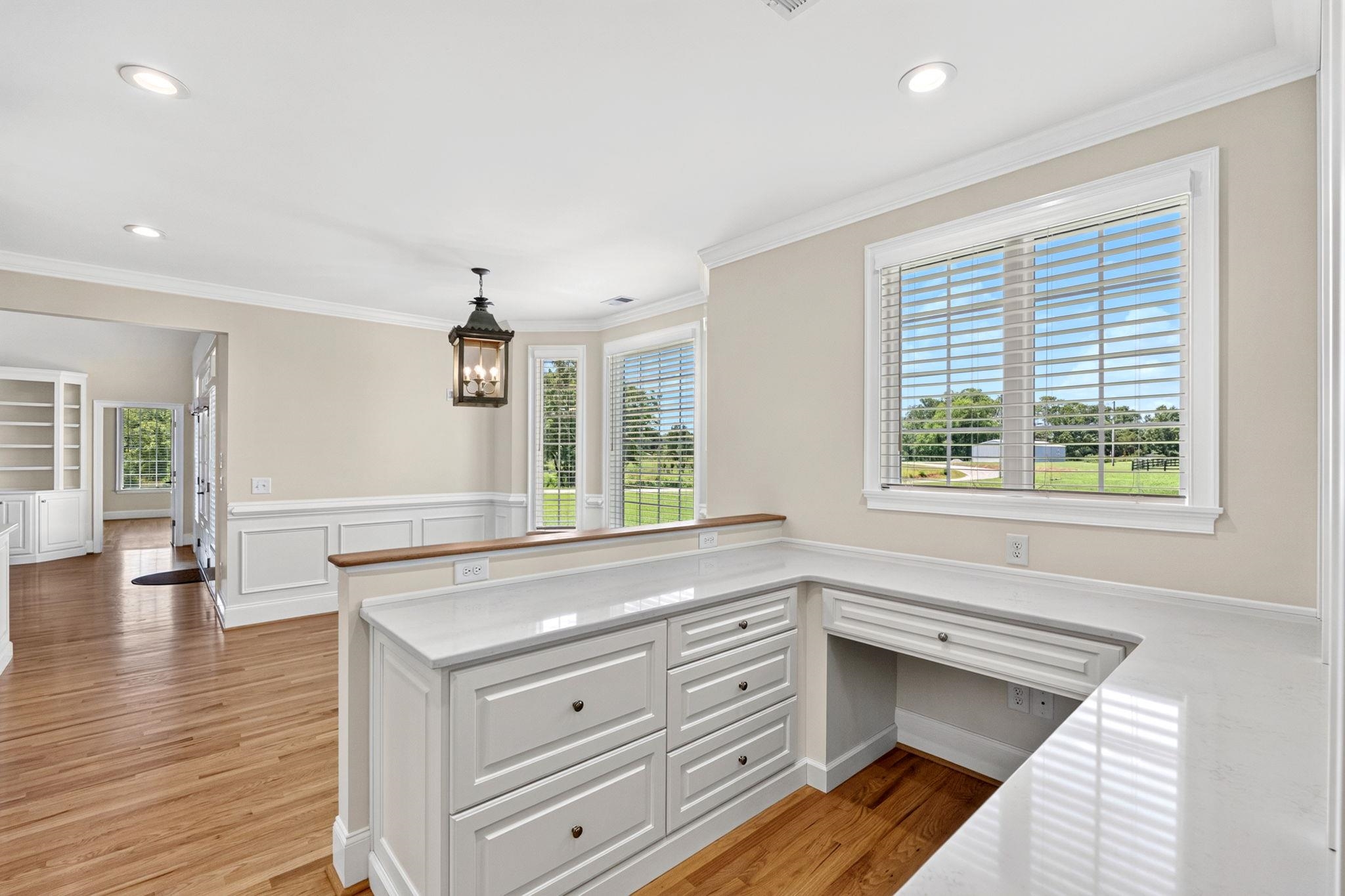 10445 New Cut Road