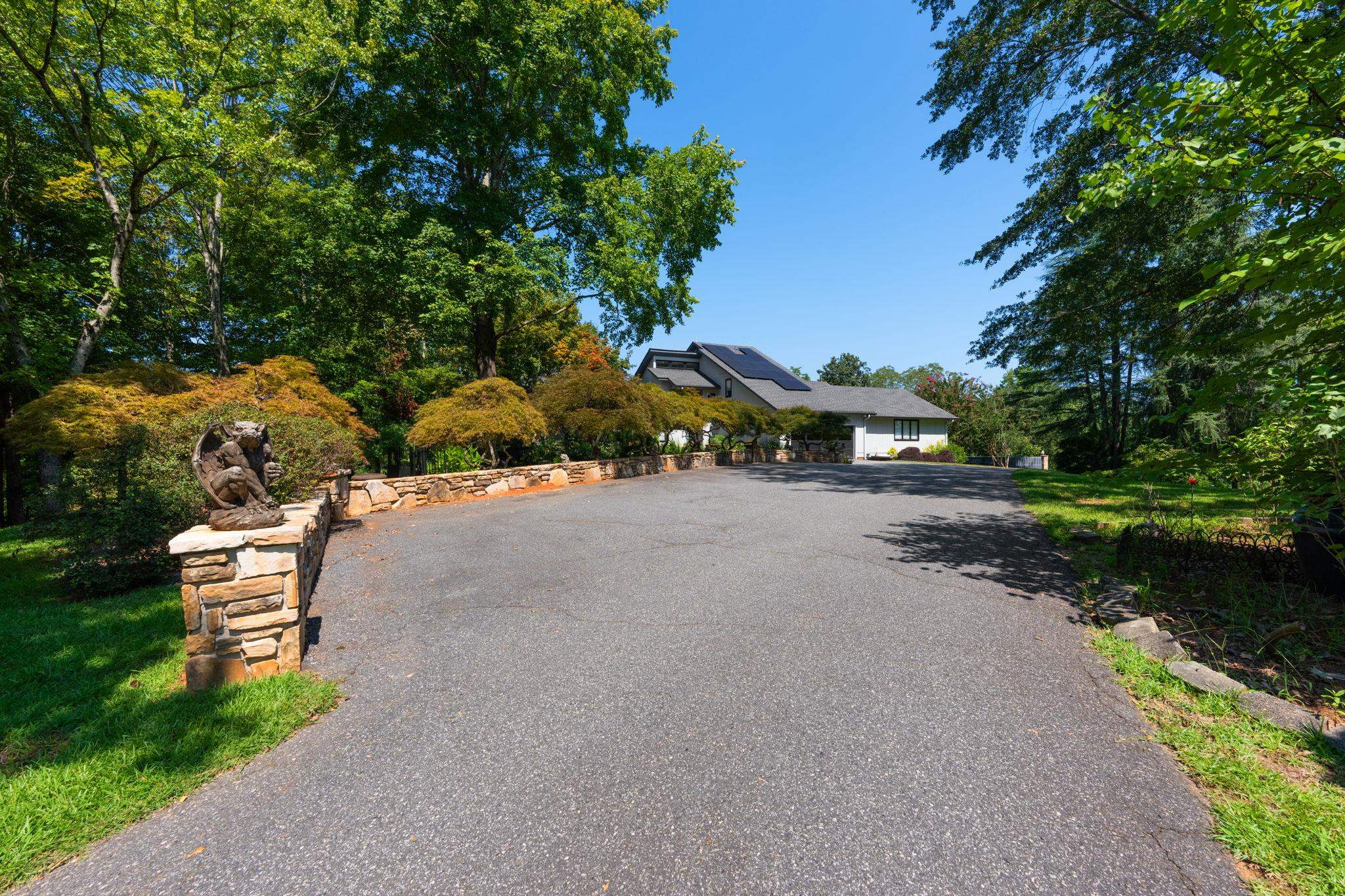 2394 Big Mulberry Trace