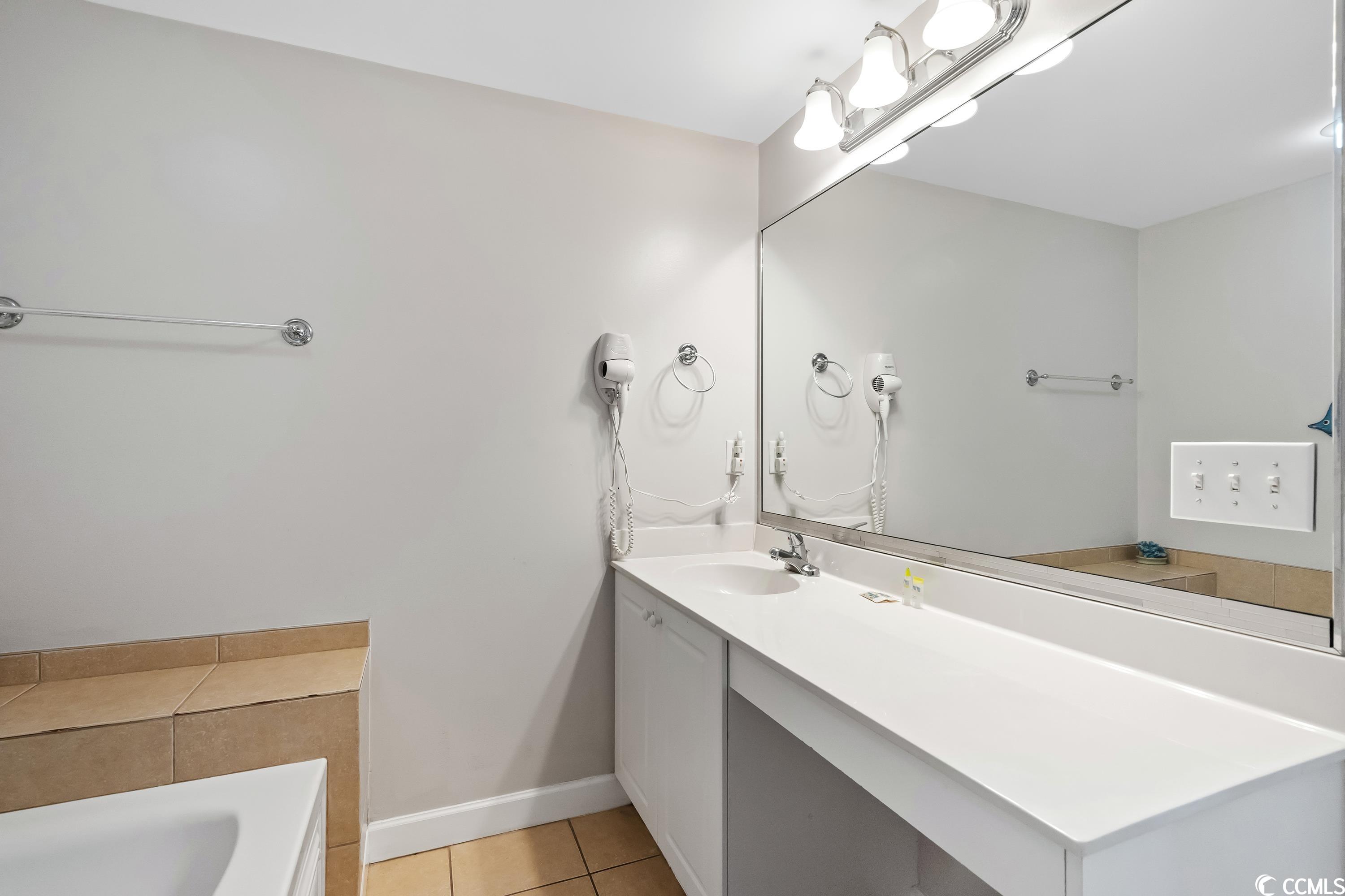 3401 N Ocean Blvd. Unit: 308