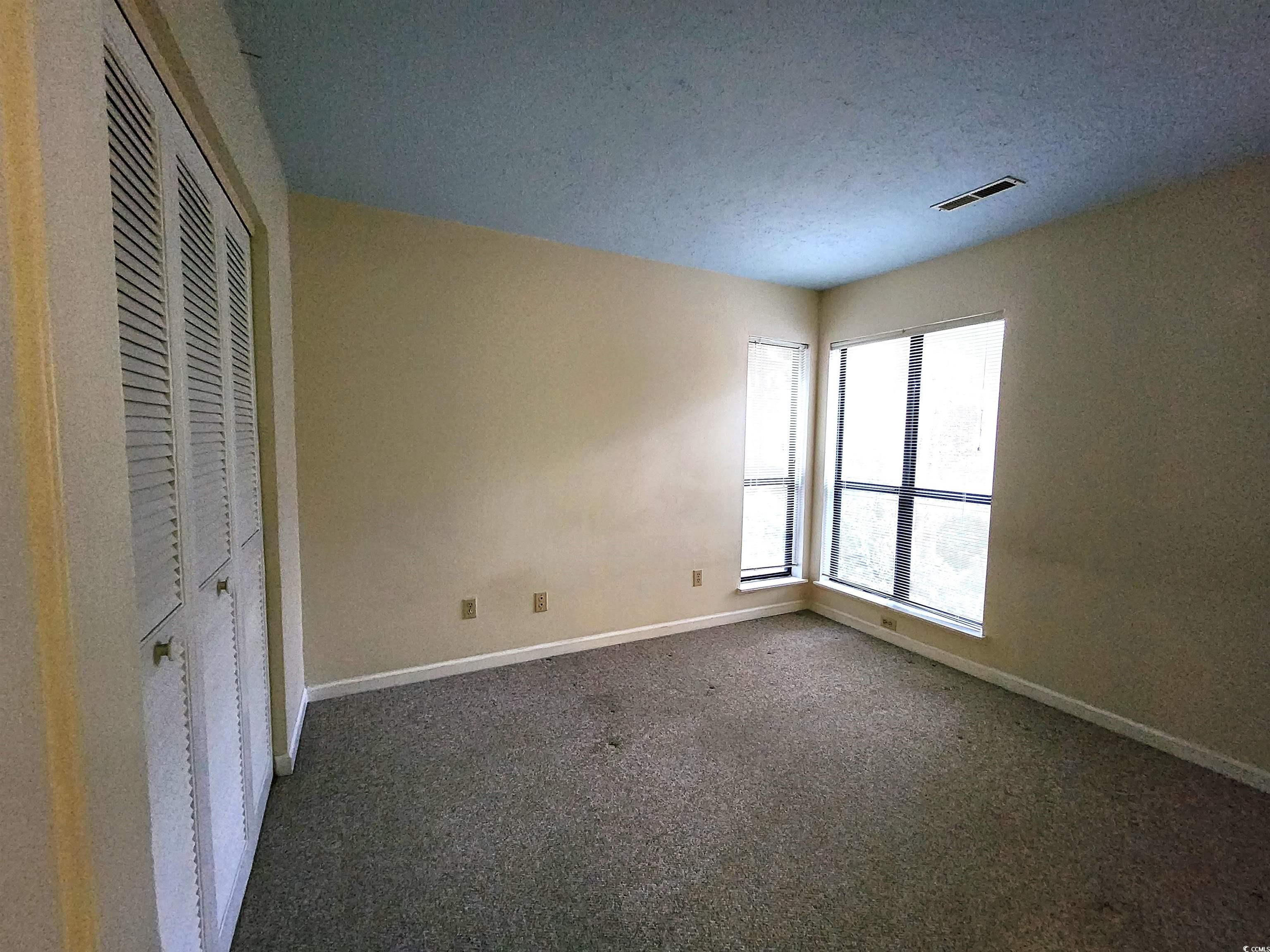 900 Courtyard Dr. Unit: L-4