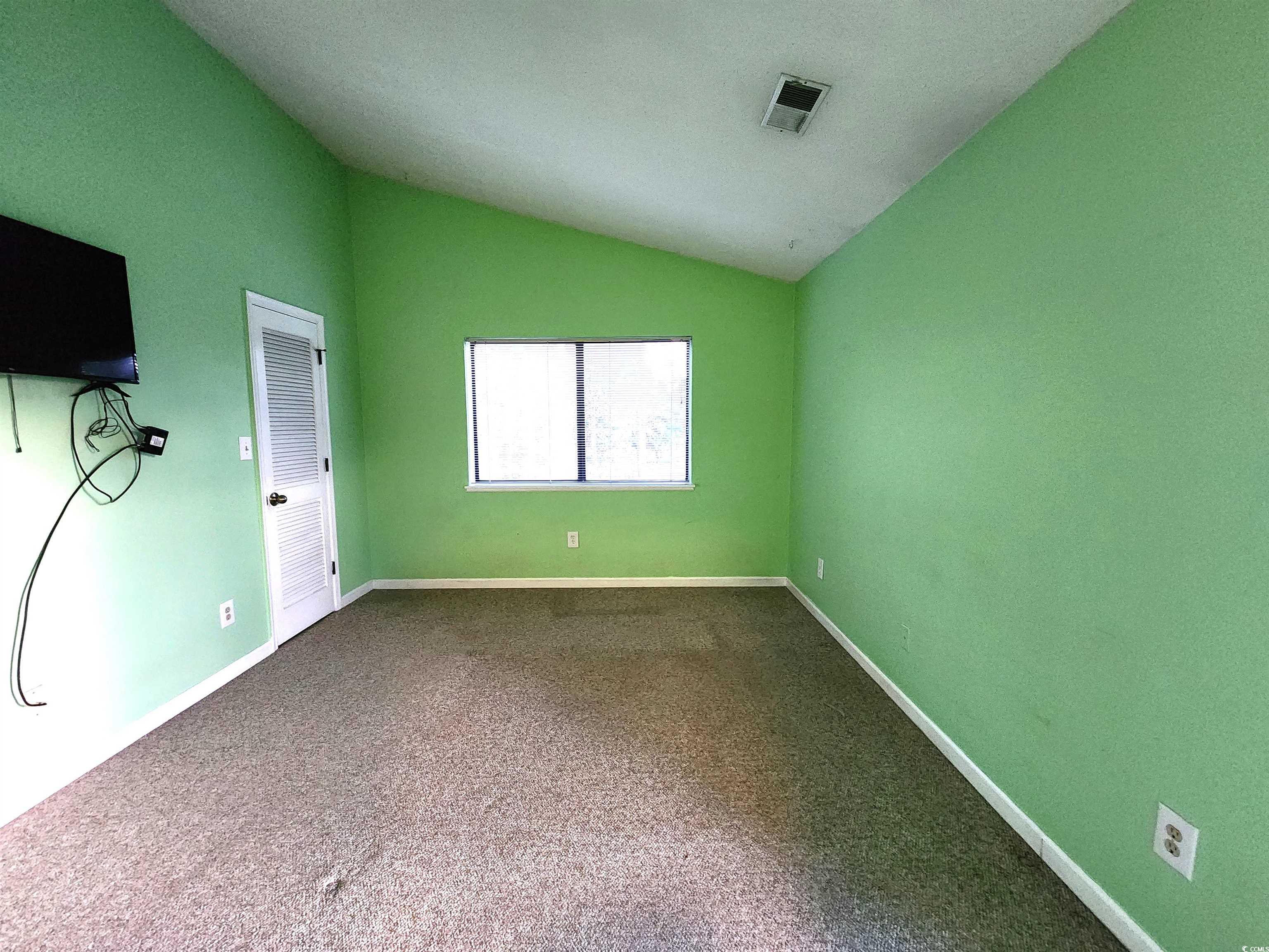 900 Courtyard Dr. Unit: L-4