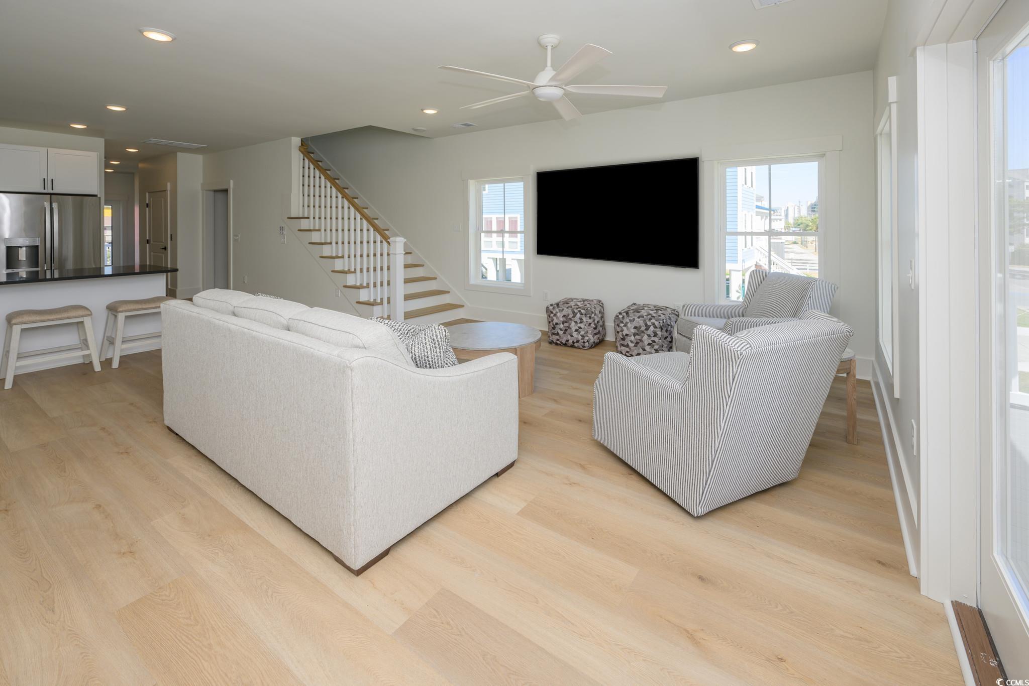 1211-A N Waccamaw Dr.