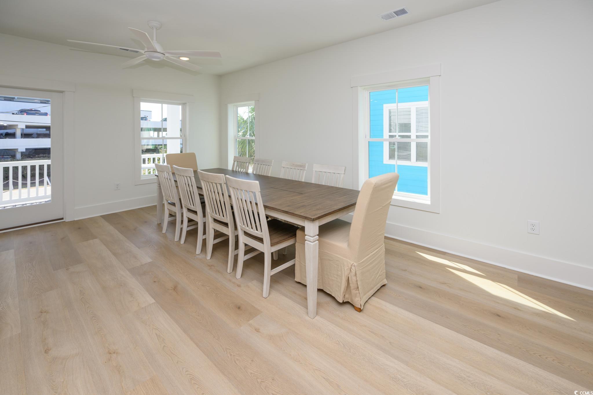 1211-A N Waccamaw Dr.