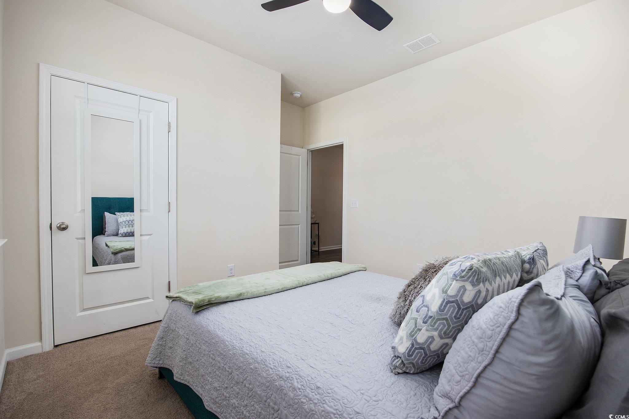 2715 Zenith Way