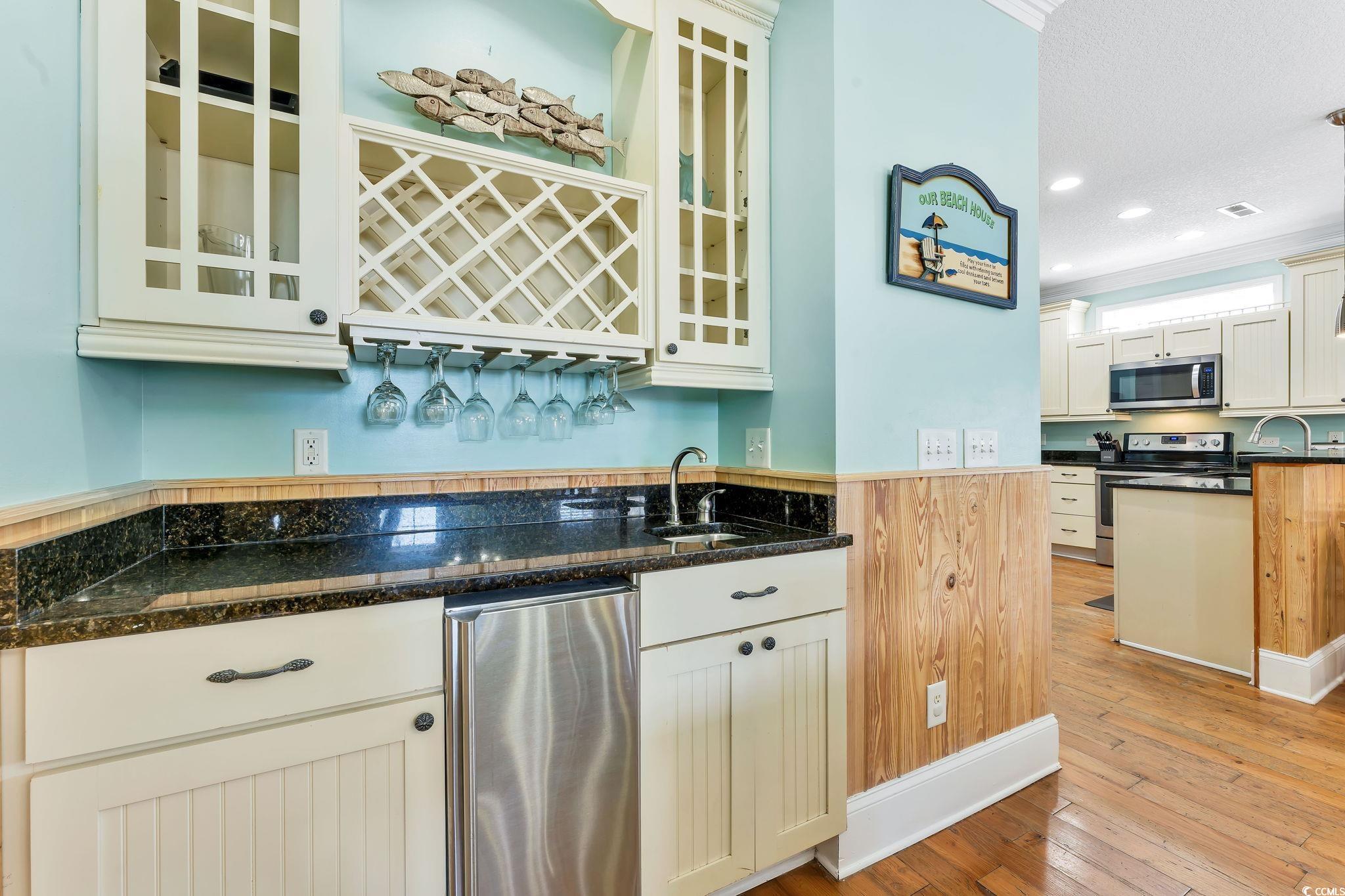 601 N Waccamaw Dr.