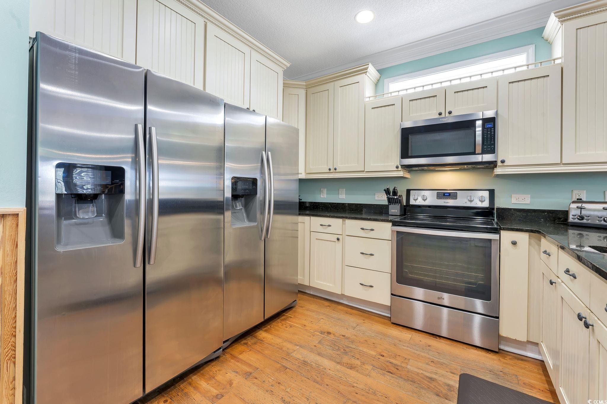 601 N Waccamaw Dr.