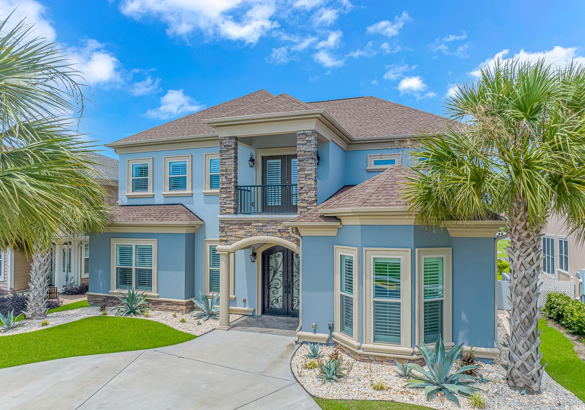 142 Avenue of the Palms