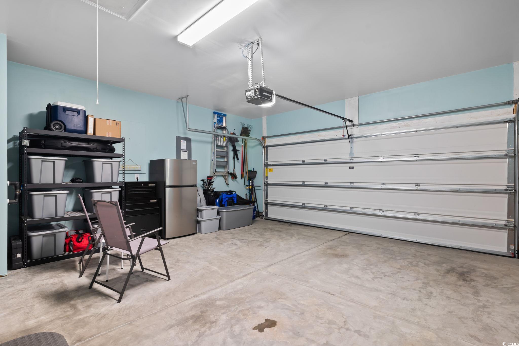 332 Forestbrook Cove Circle