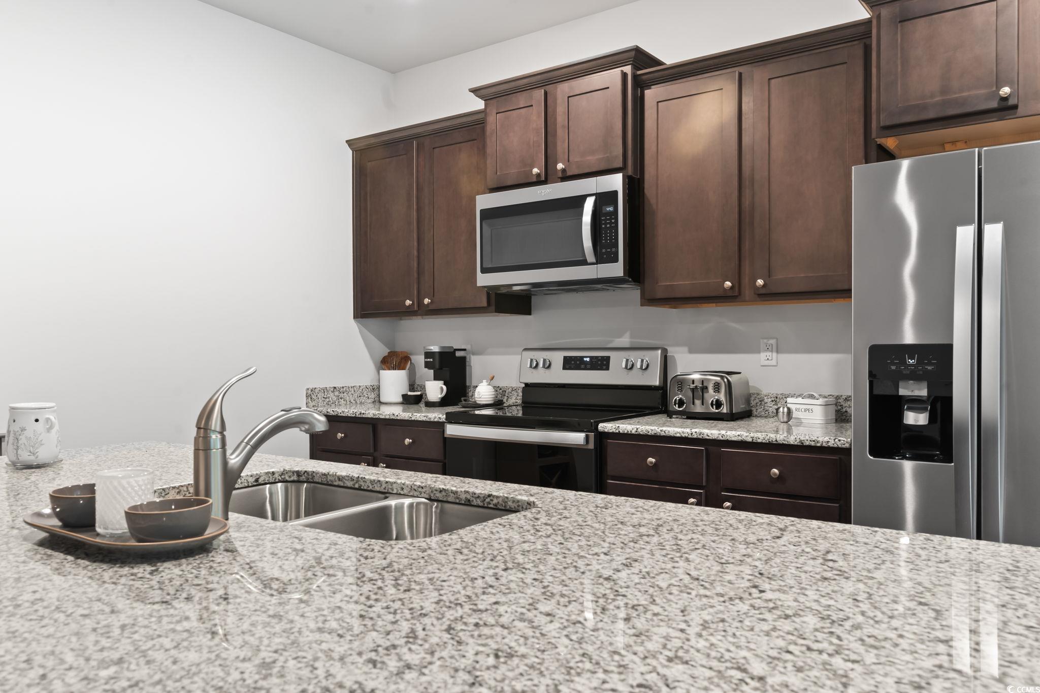 332 Forestbrook Cove Circle