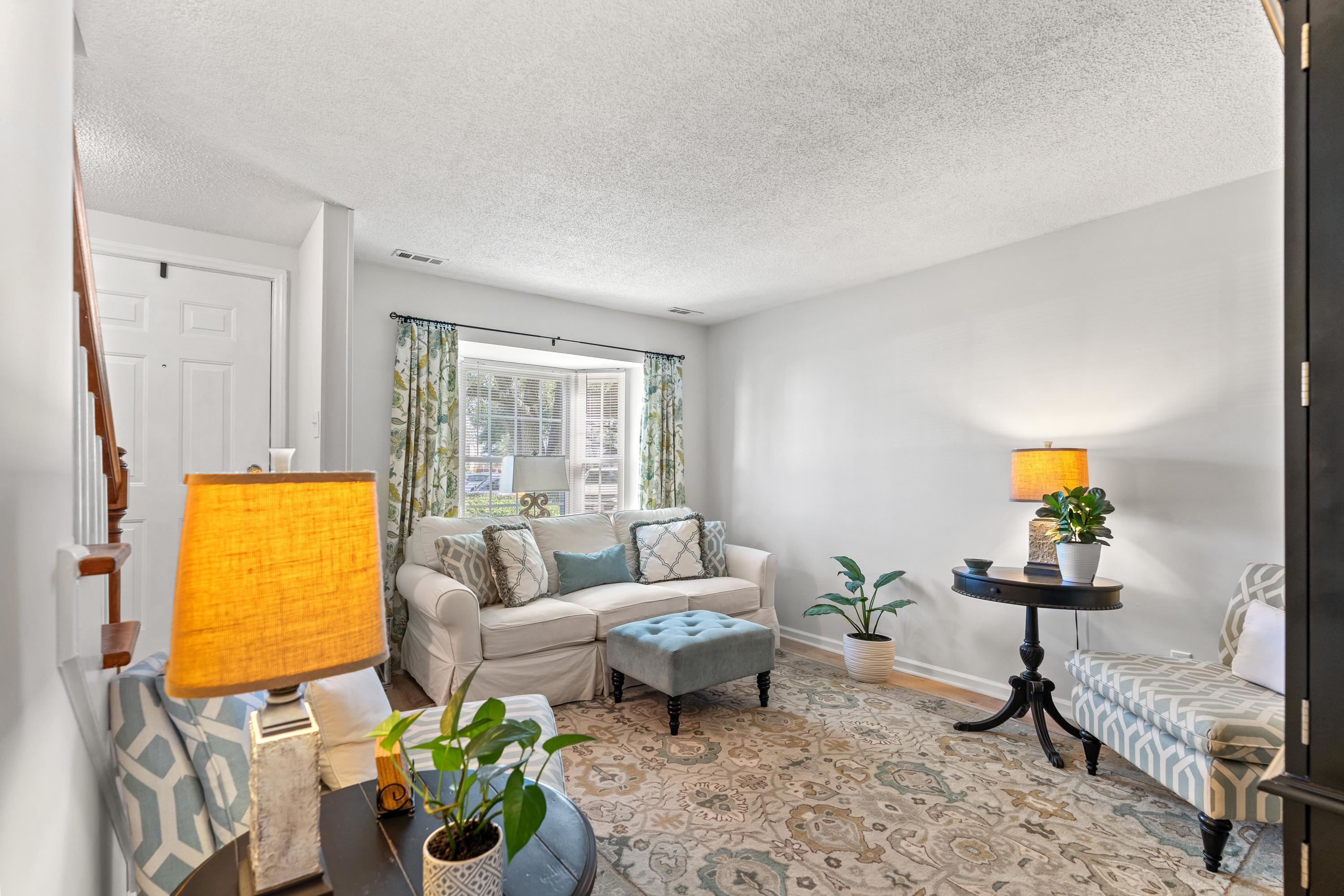 2925 Carriage Row Ln. Unit: 236