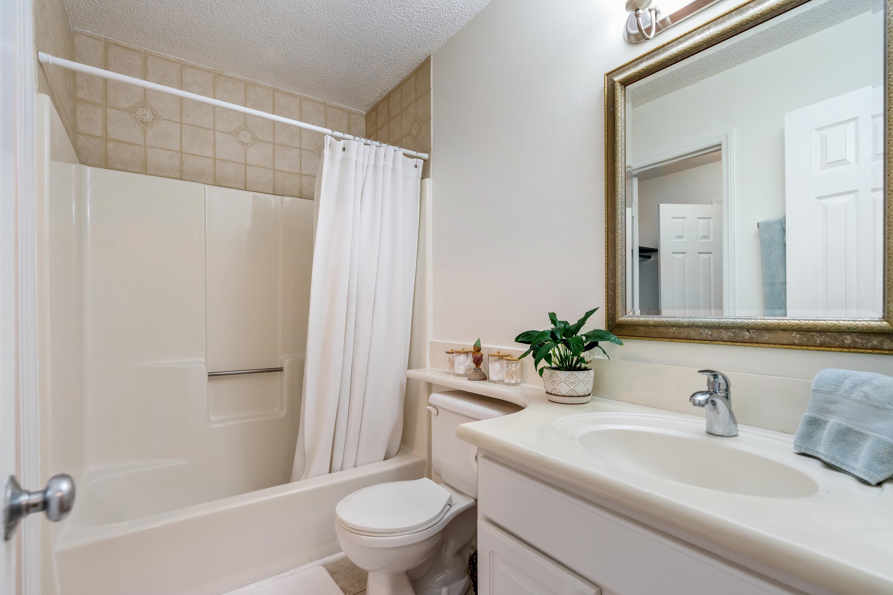 2925 Carriage Row Ln. Unit: 236