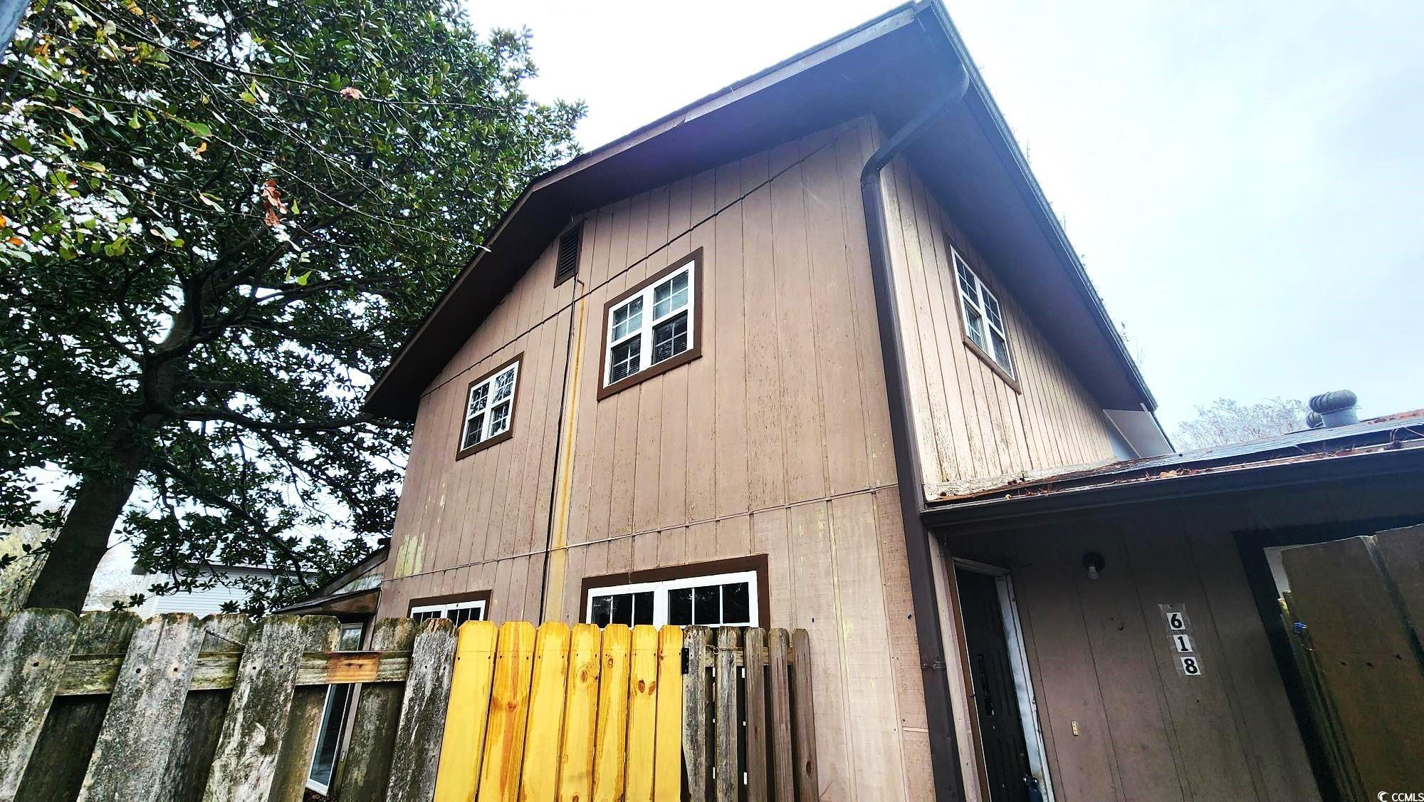 618 35th Ave. N Unit: C