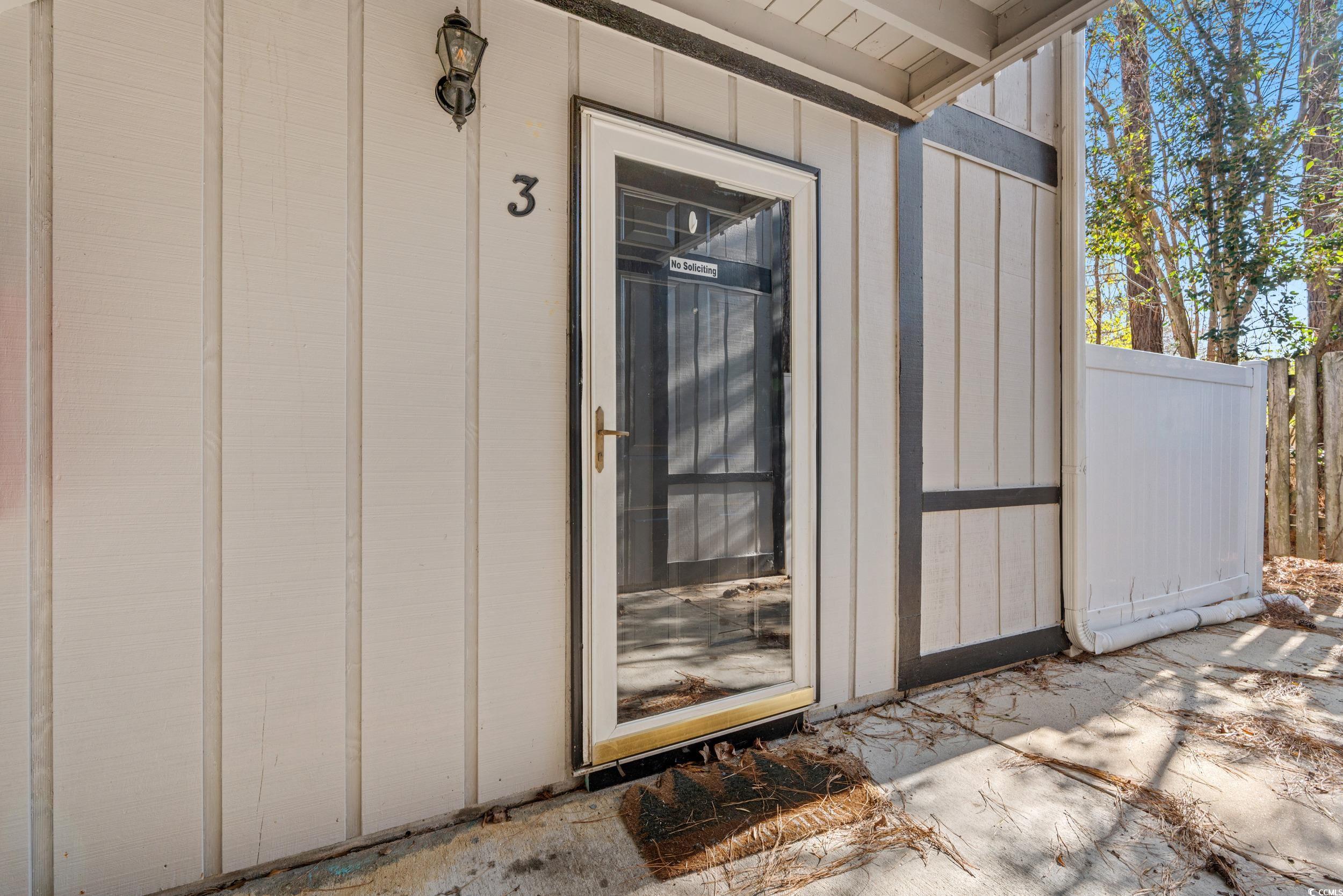 950 Forestbrook Rd. Unit: D3