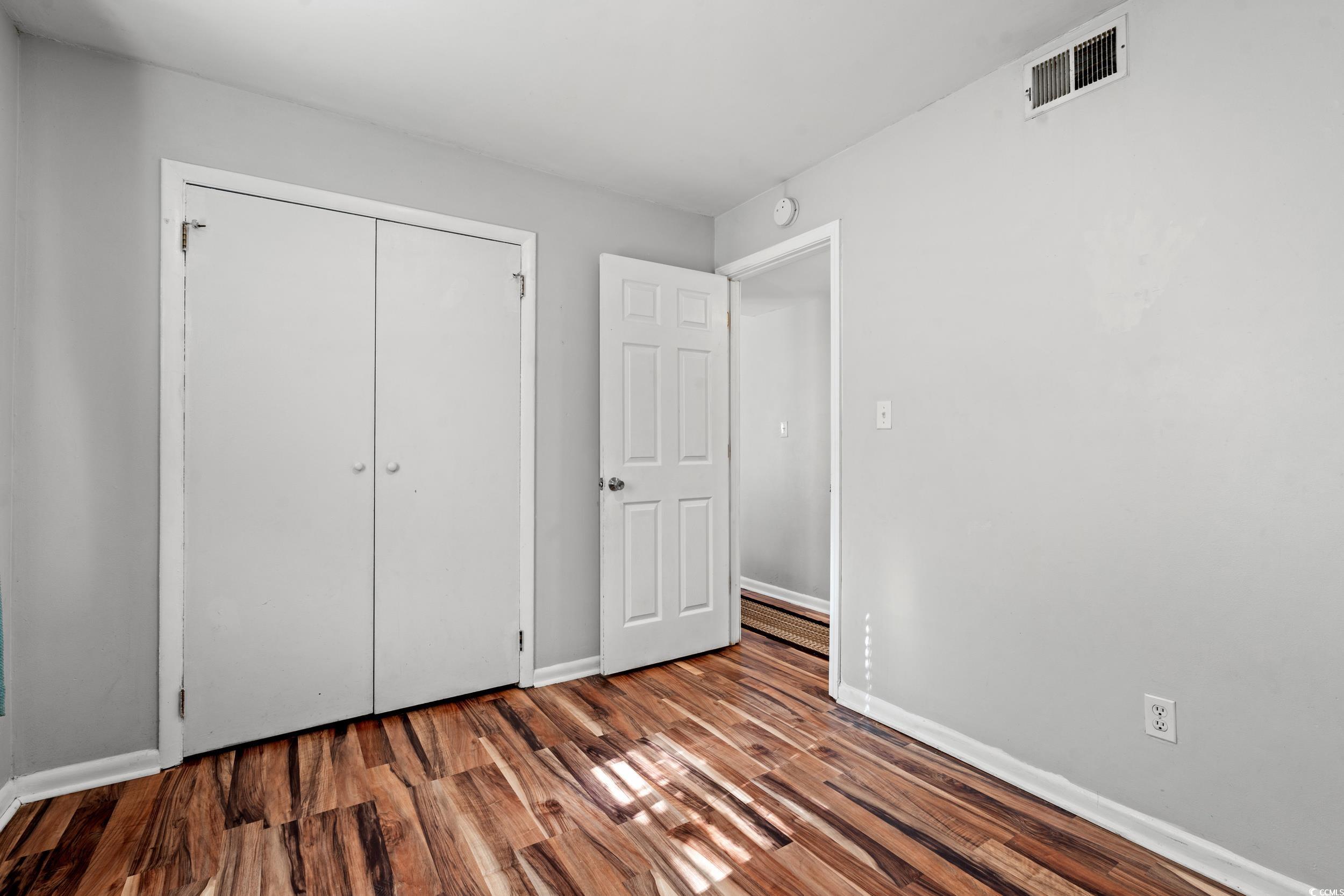 950 Forestbrook Rd. Unit: D3