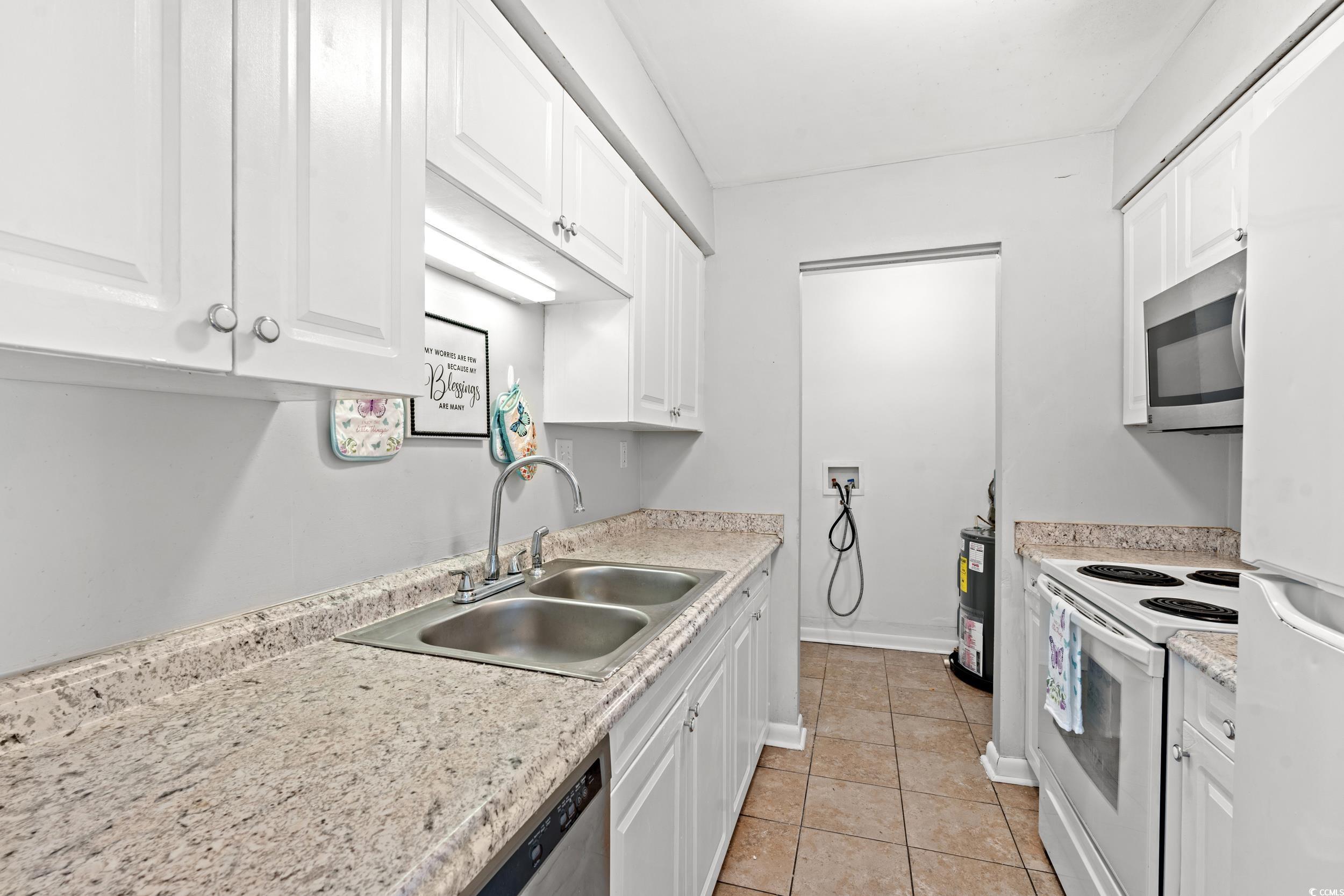 950 Forestbrook Rd. Unit: D3
