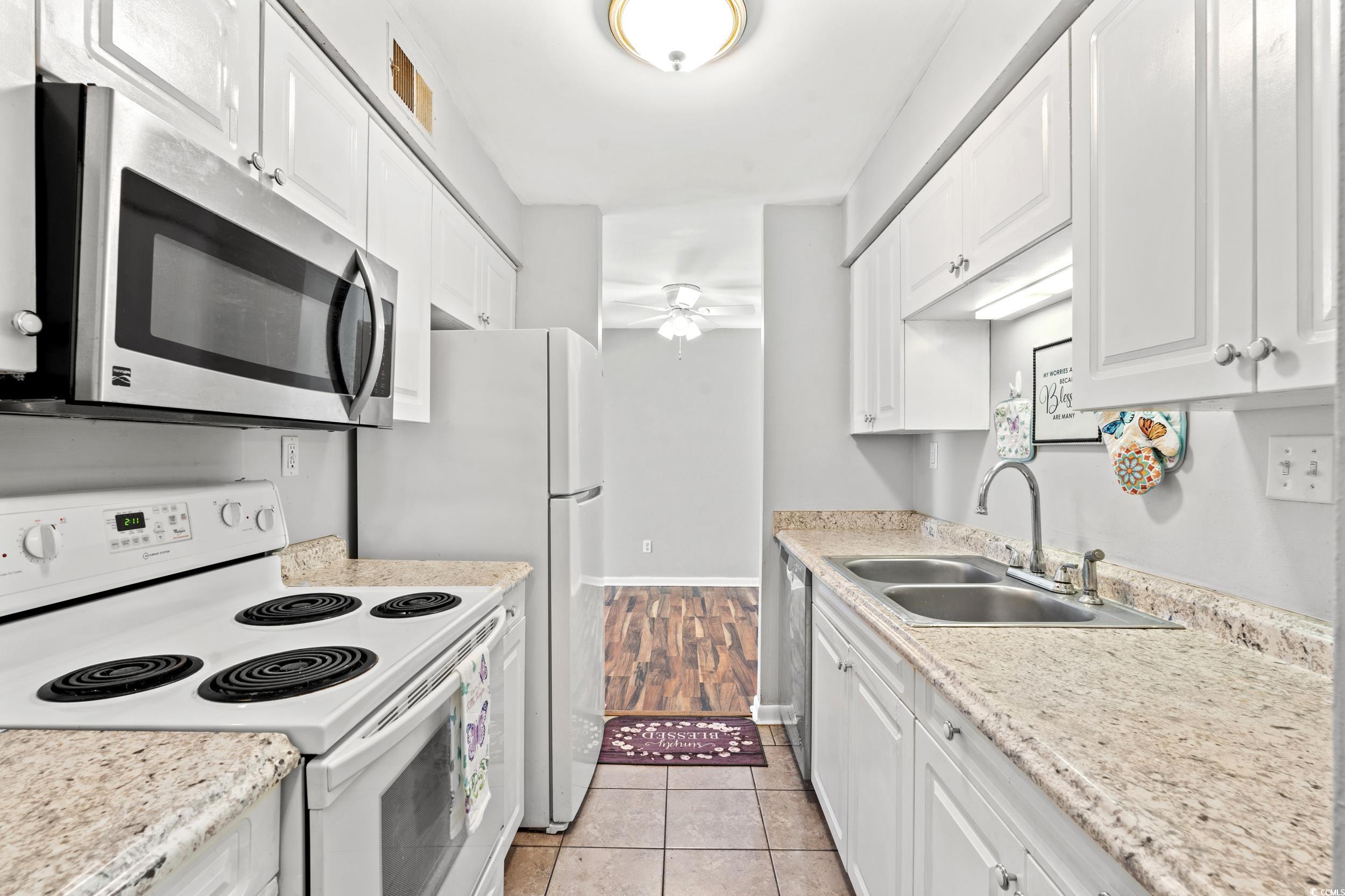 950 Forestbrook Rd. Unit: D3