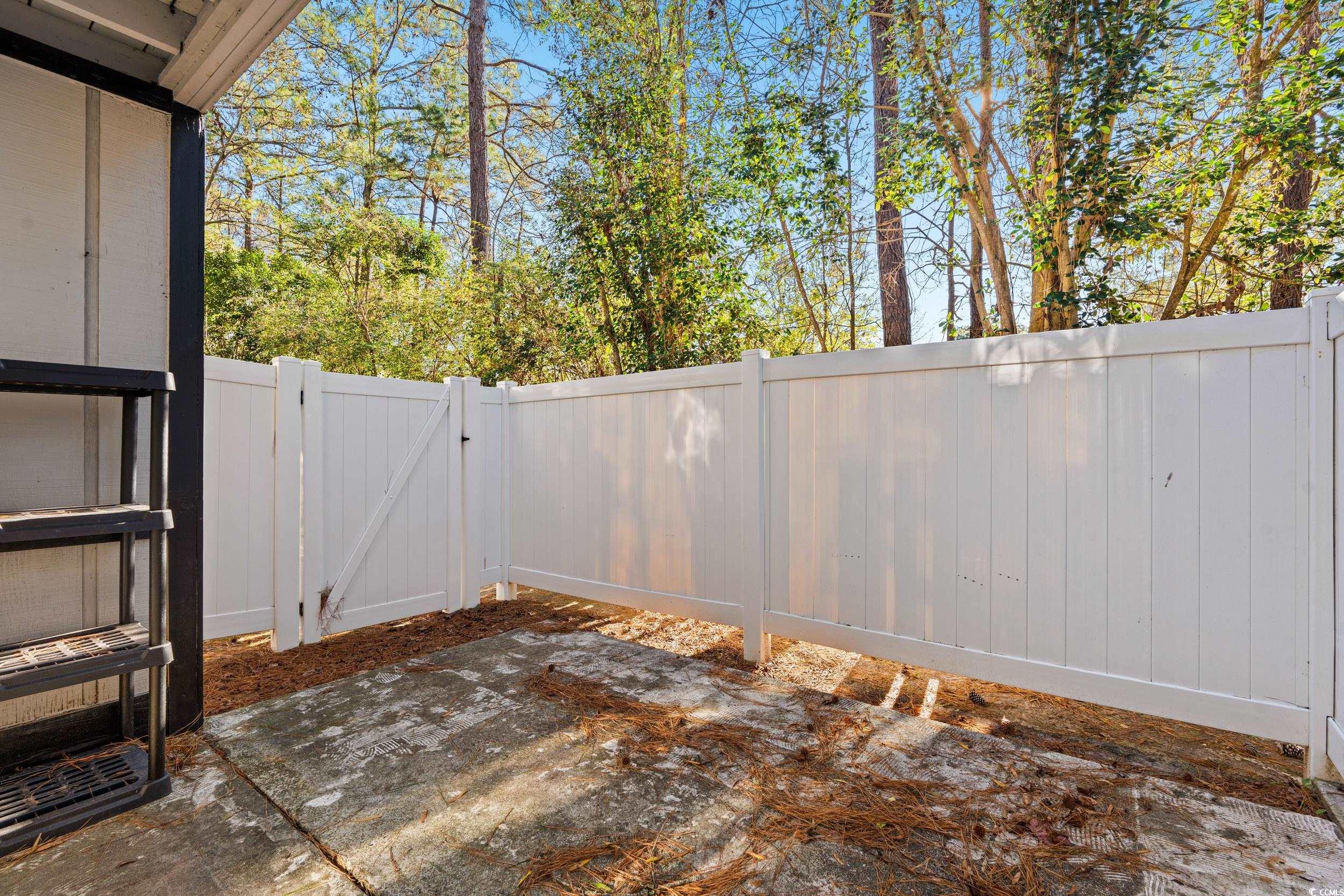 950 Forestbrook Rd. Unit: D3