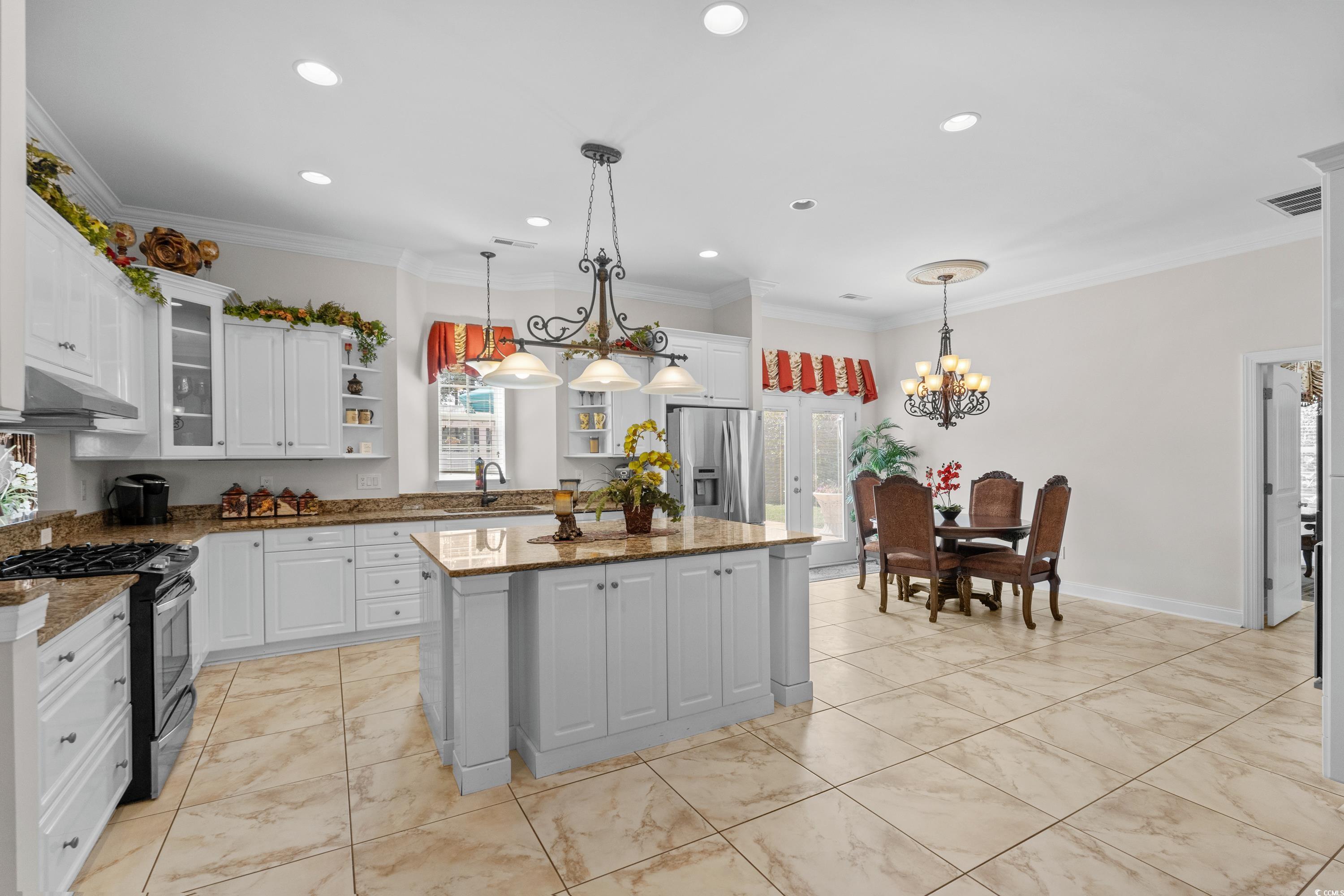 5628 Marion Circle