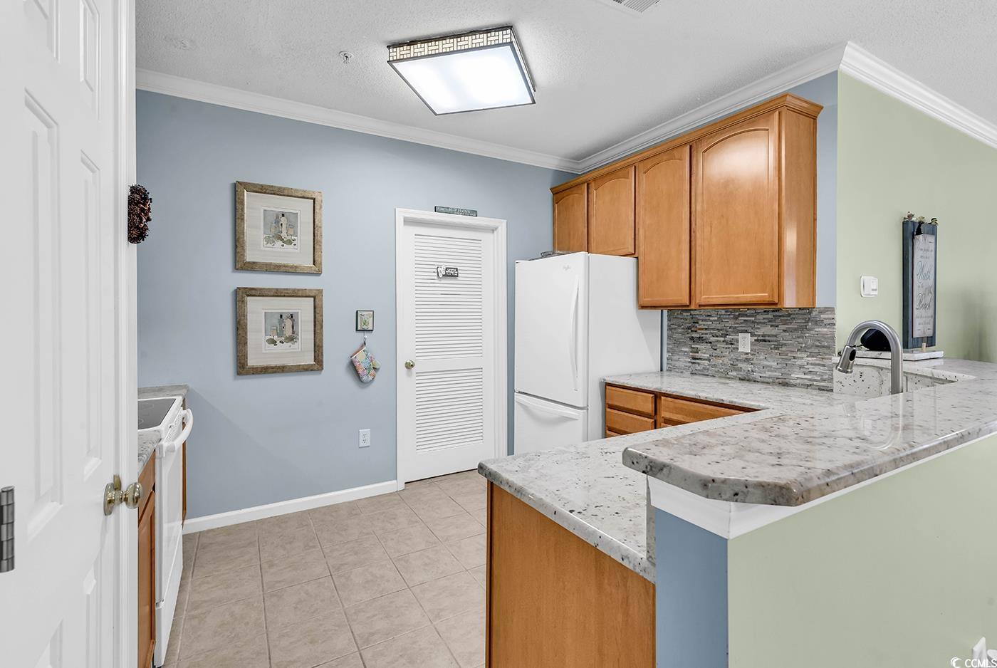 5870 Longwood Dr. Unit: 203