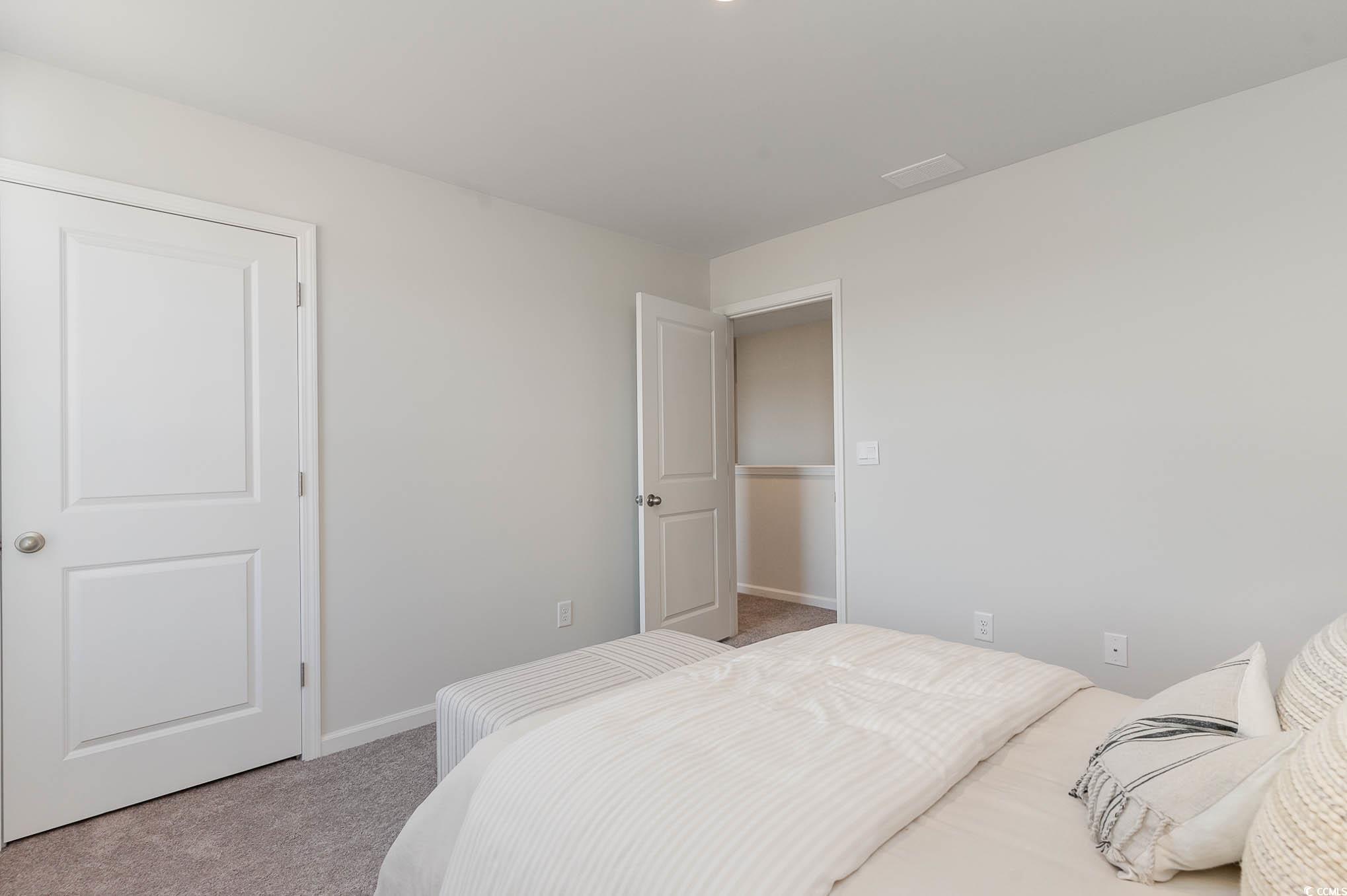 7039 Shooting Star Way