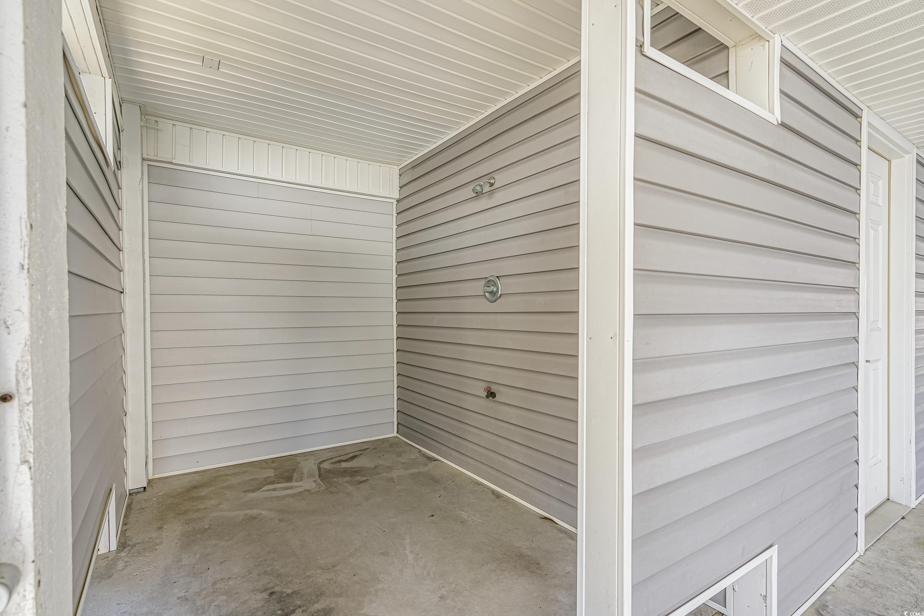 1613 Havens Dr.