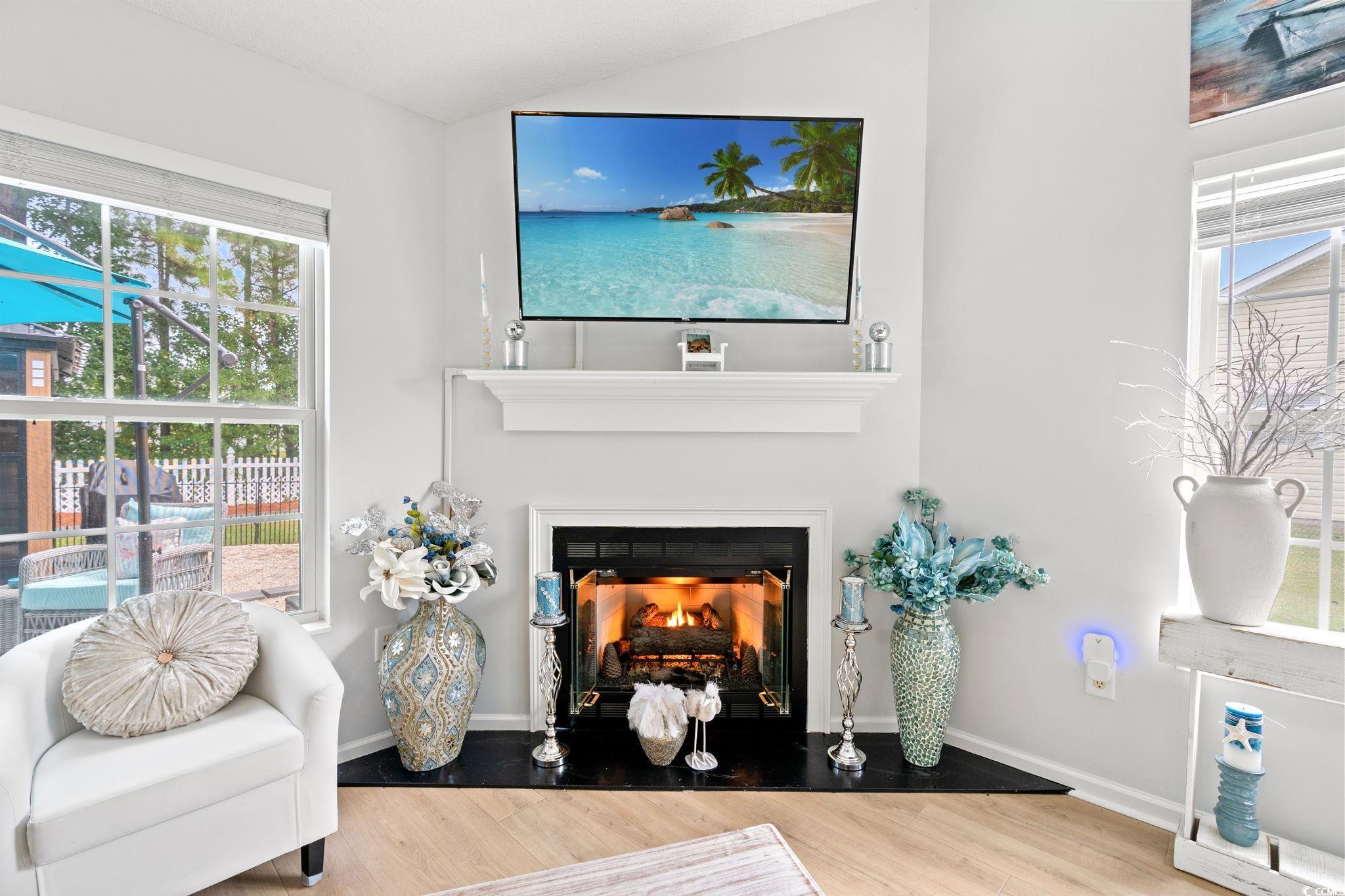 3872 Camden Dr.