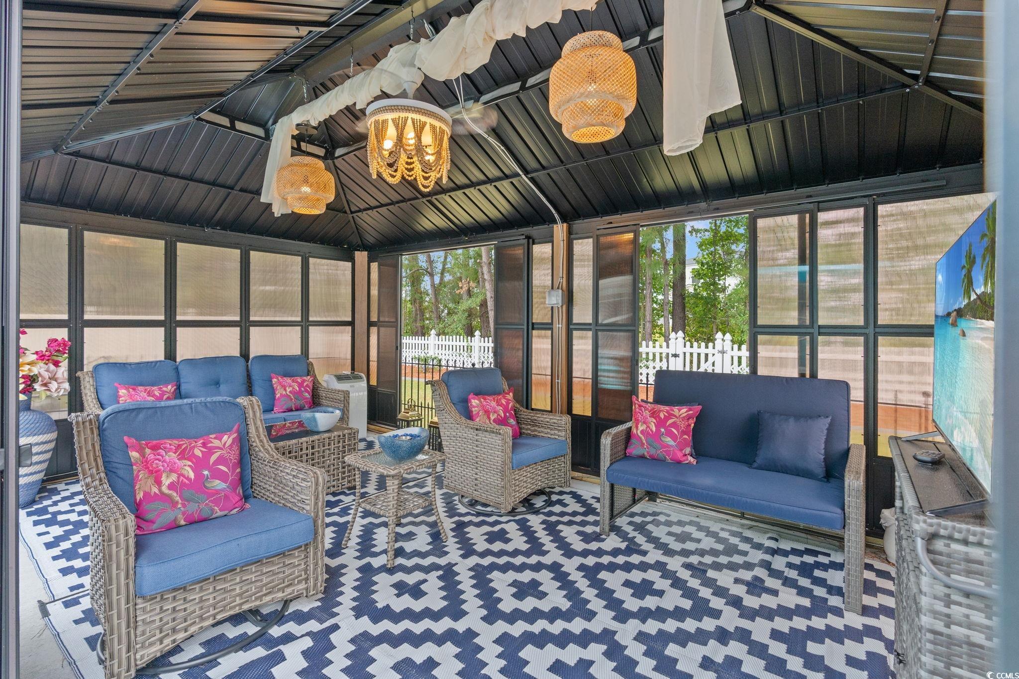 3872 Camden Dr.
