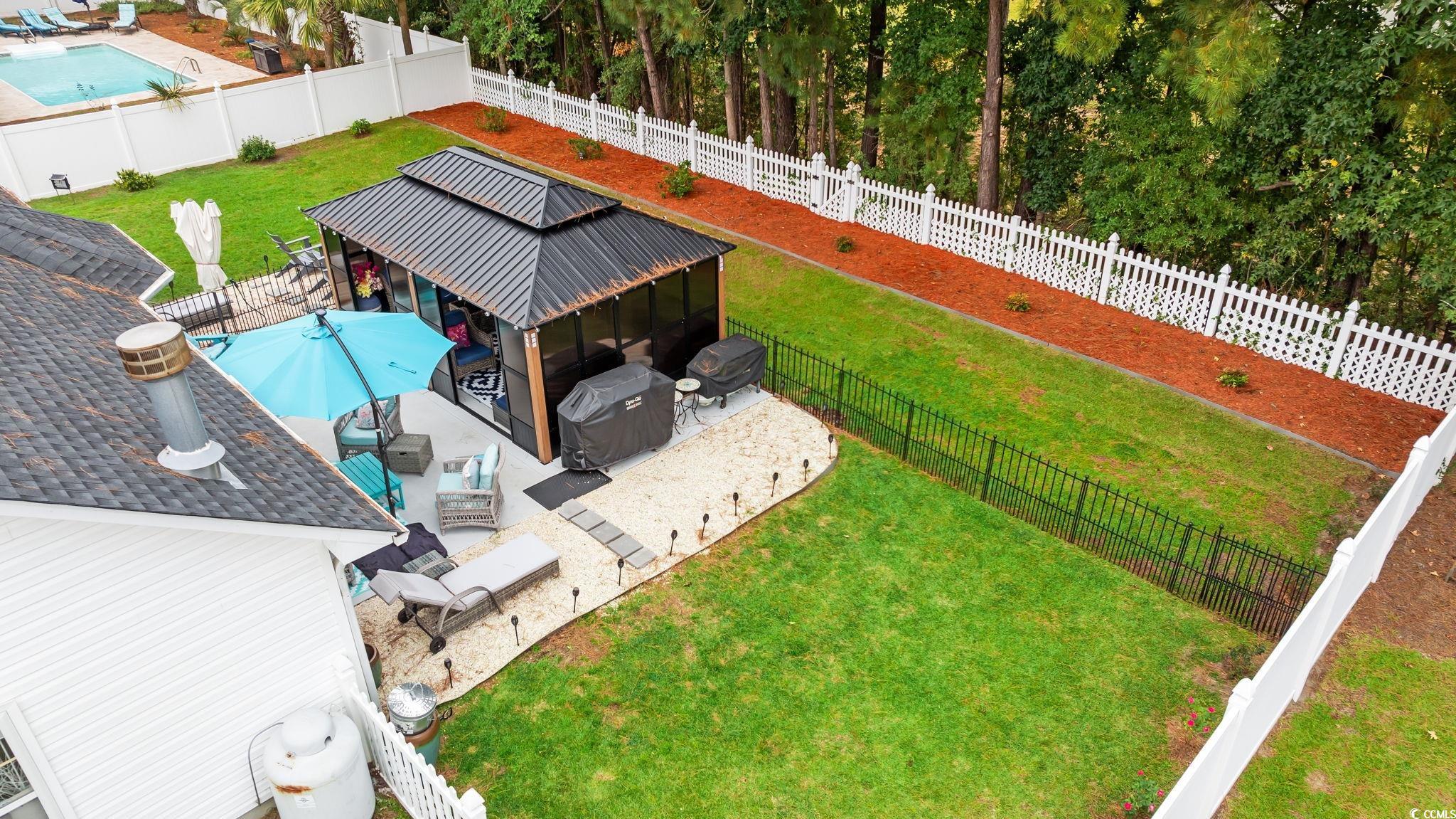 3872 Camden Dr.