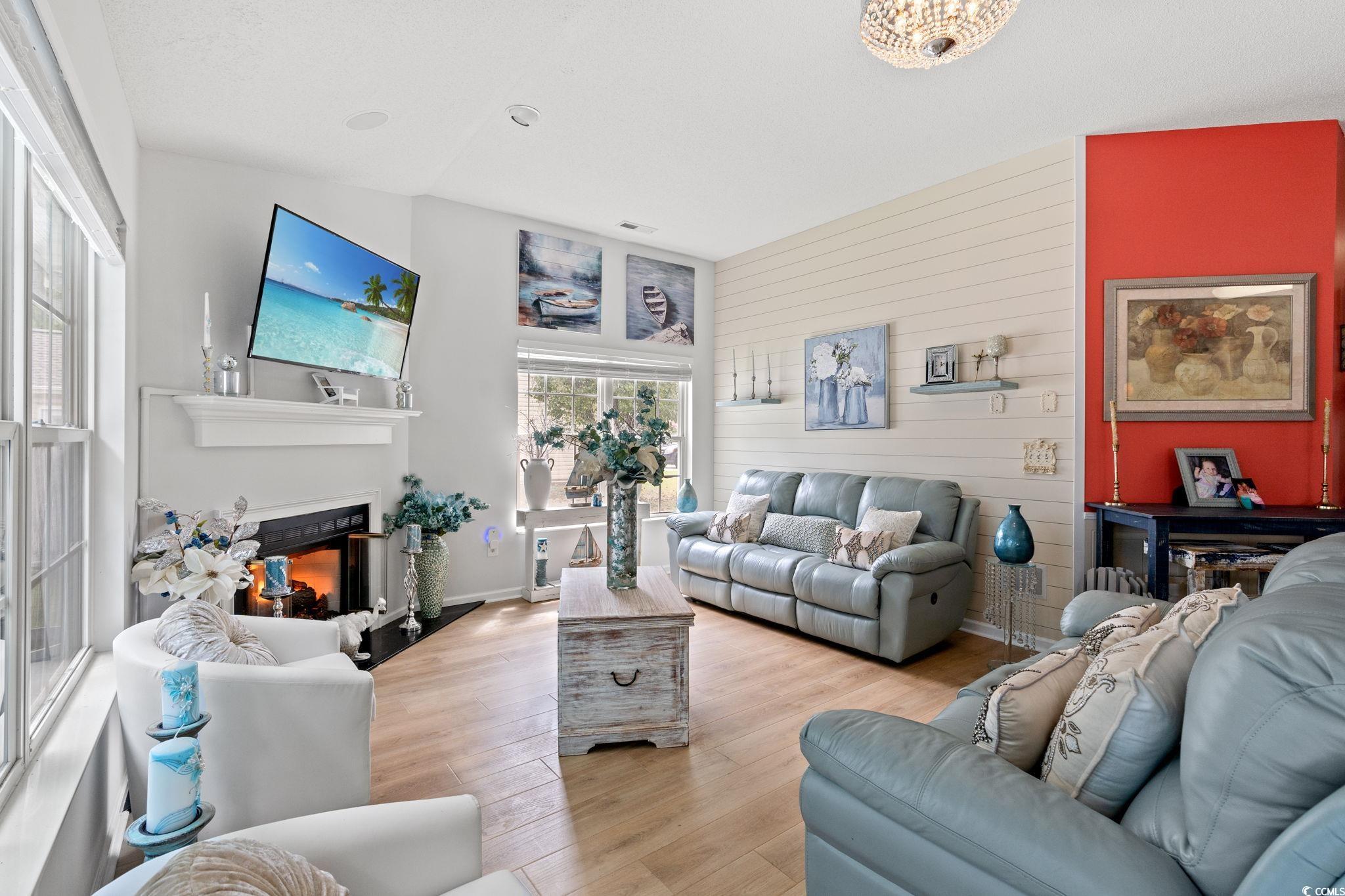 3872 Camden Dr.