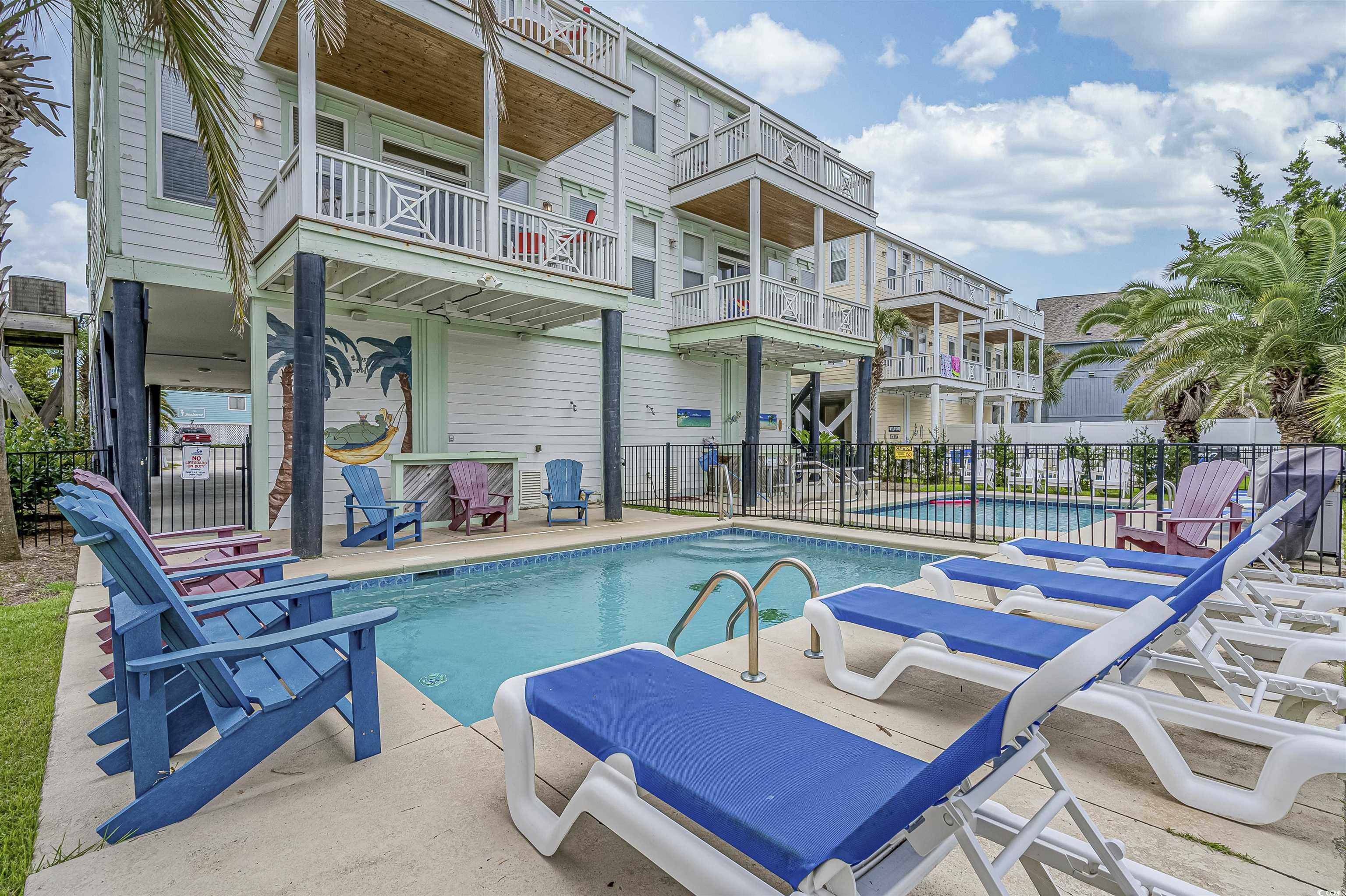 827 North Waccamaw Dr.